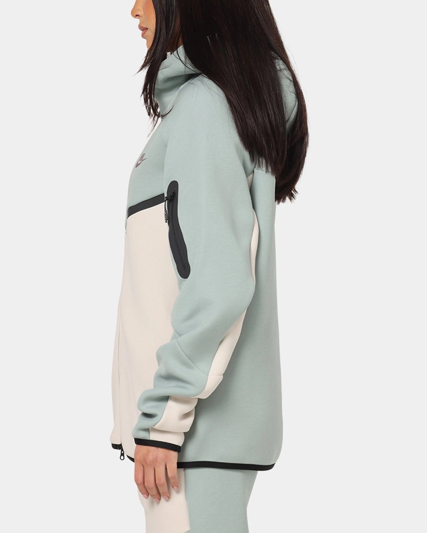 Shelf Nike Sportswear Tech Fleece Windrunner Jacket Dusty Sage