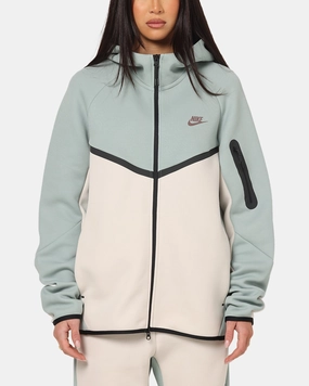 music concert Restore Nike Sportswear Tech Fleece Windrunner Jacket Dusty Sage
