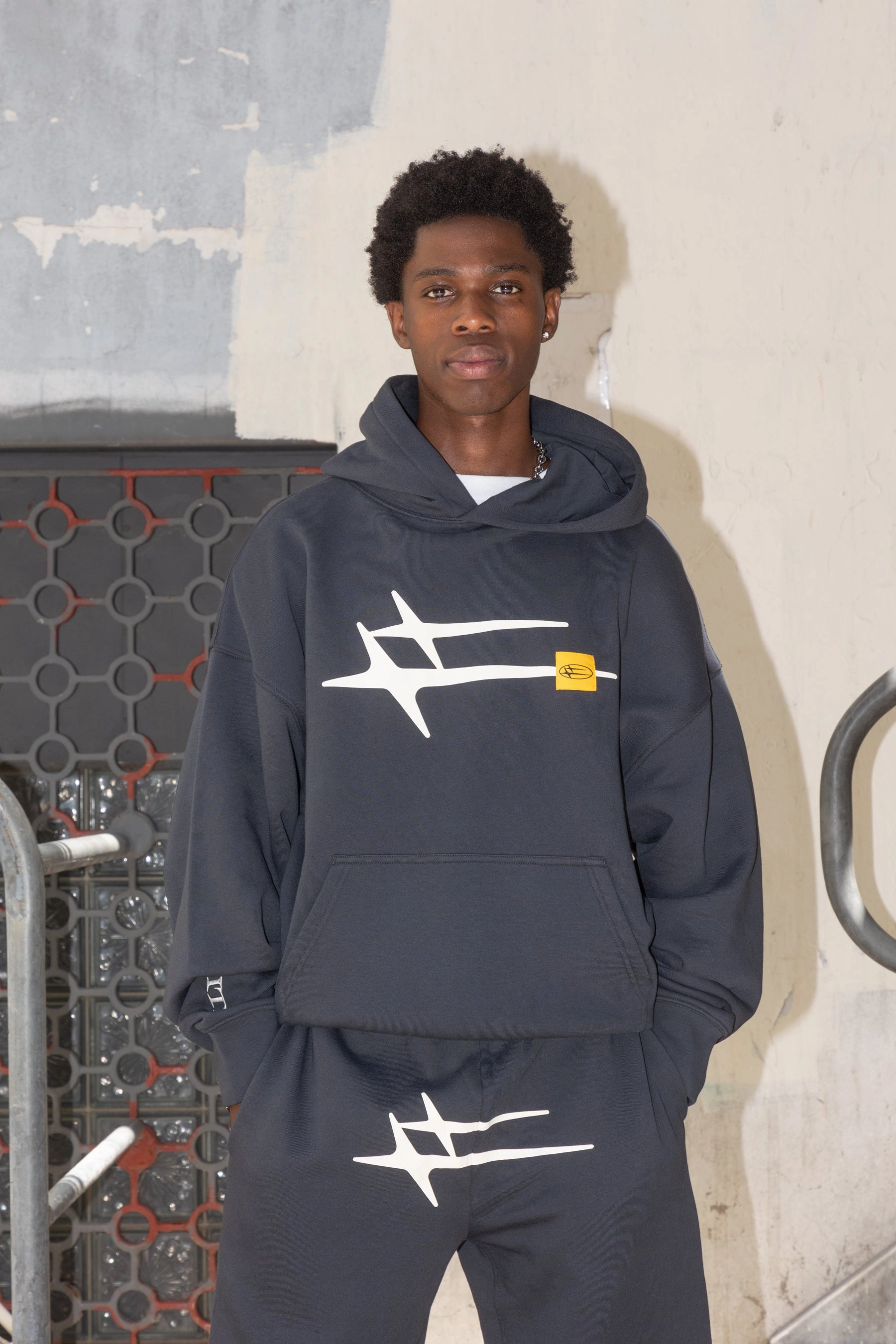 Loiter Hybrid Premium Hoodie Charcoal Active Lightness