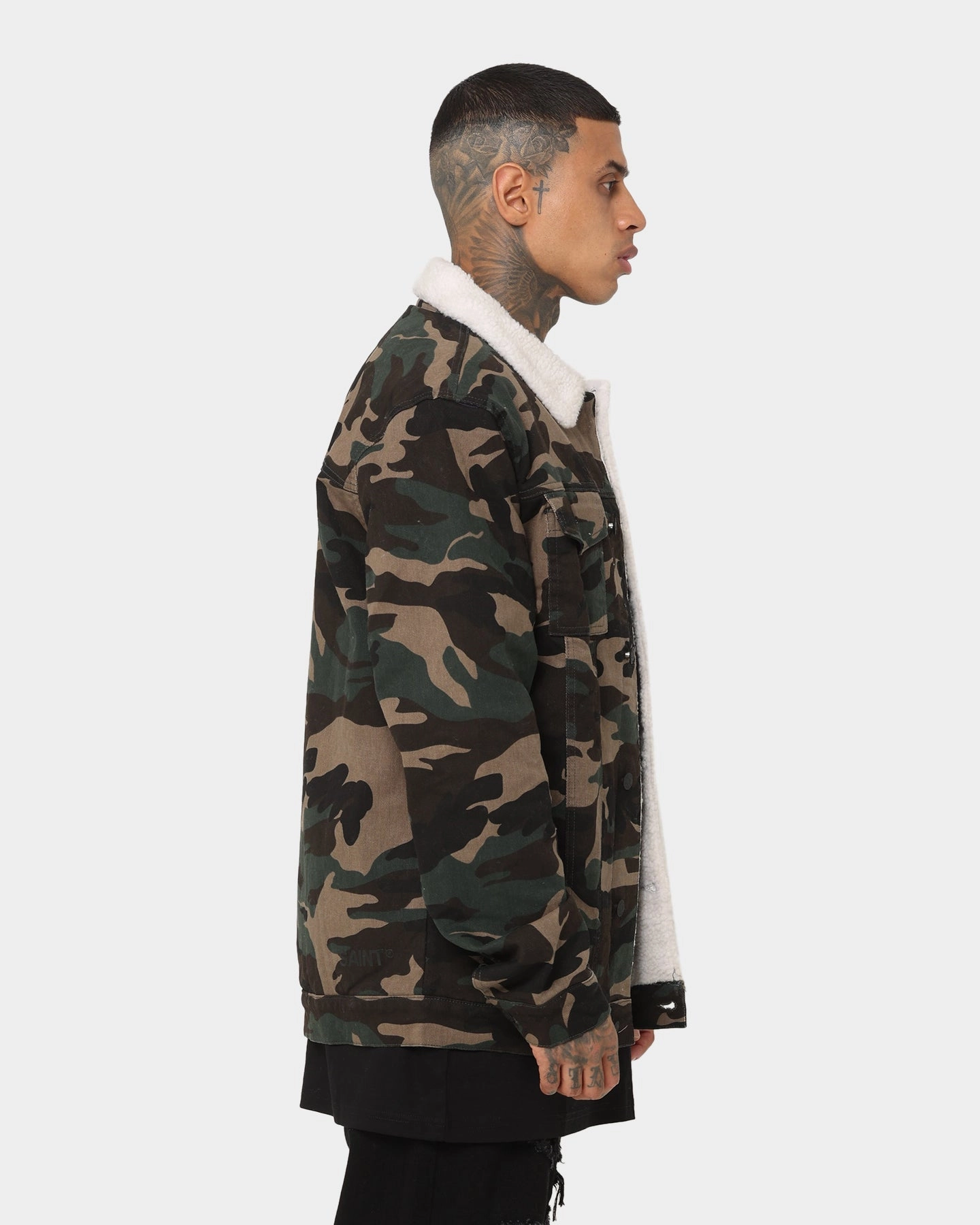 StretchFit Fabric Technology Core Vent Zones Saint Morta Camo Sherpa Jacket Camo