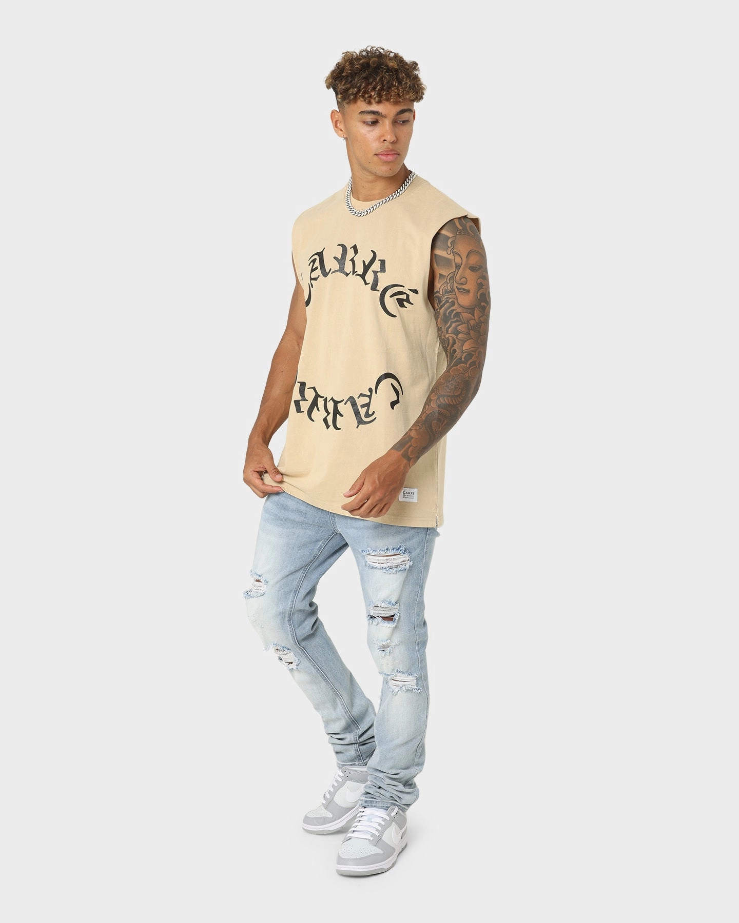 Embroidered Details Fit For All Day Carre Forever Muscle T-Shirt Washed Stone