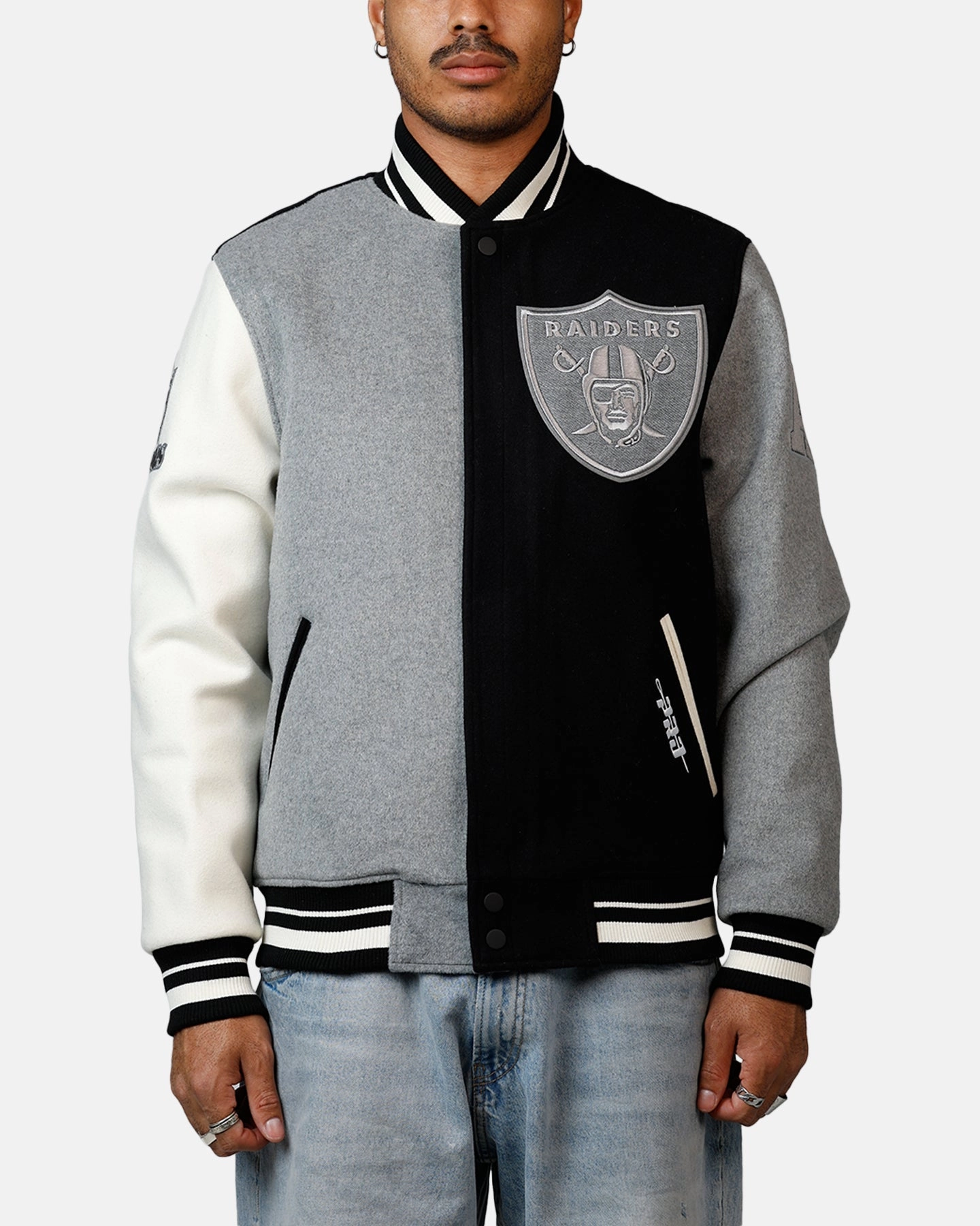 mid-length Pro Standard Las Vegas Raiders Reverse French Terry Wool Varsity Jacket Black/Grey