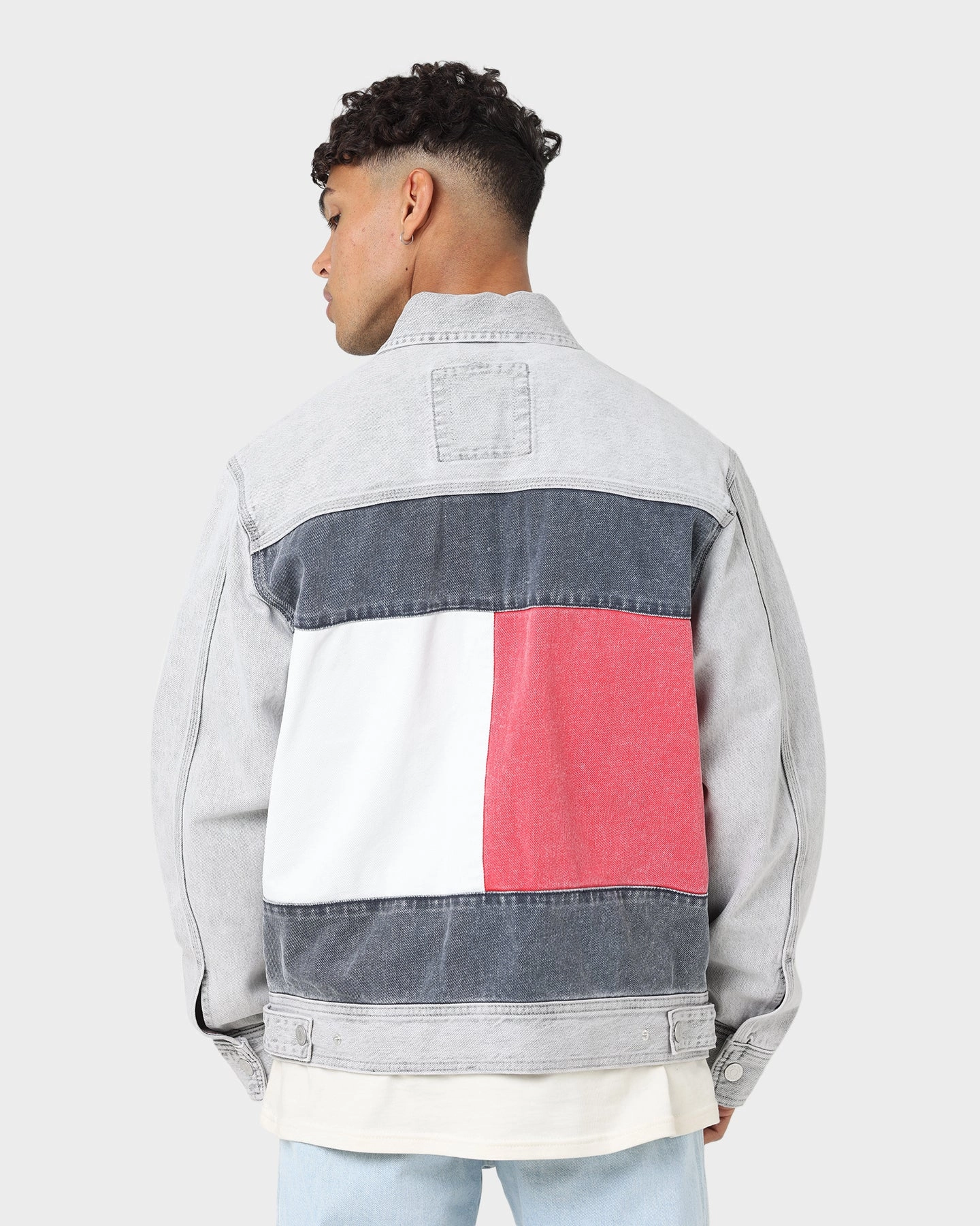 Tommy Jeans TJ Archive Oversized Denim Jacket Denim Black All Weather Protection runner