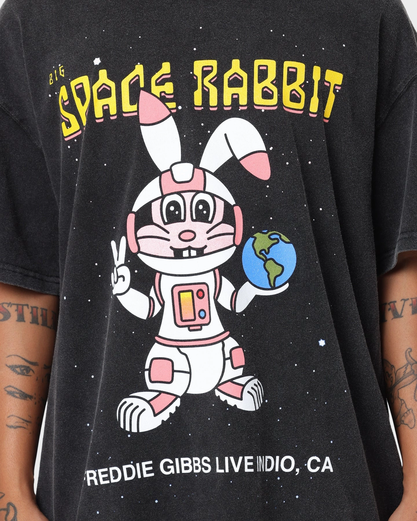 Trendy Vibes Freddie Gibbs Indio Space Rabbit Vintage T-Shirt Washed Black