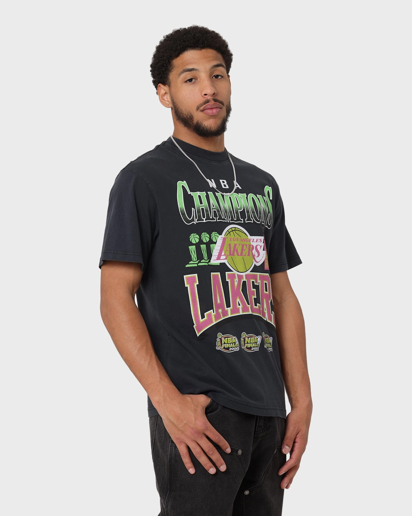 Mitchell & Ness Los Angeles Lakers '00-'02 Champions Neon Vintage T-Shirt Faded Black Floral Pattern