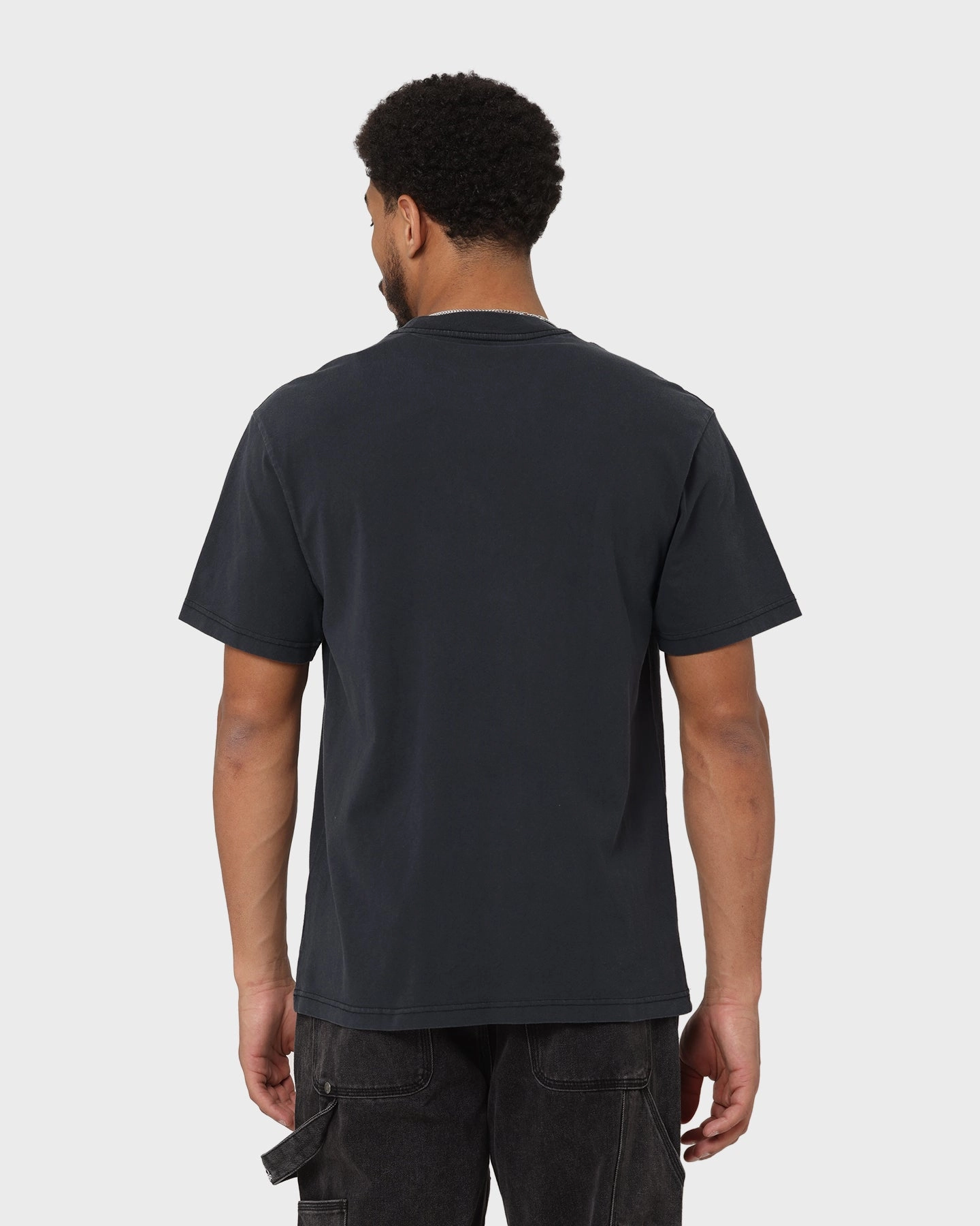 Mitchell & Ness Los Angeles Lakers '00-'02 Champions Neon Vintage T-Shirt Faded Black Relaxed Comfort Look Light Layer