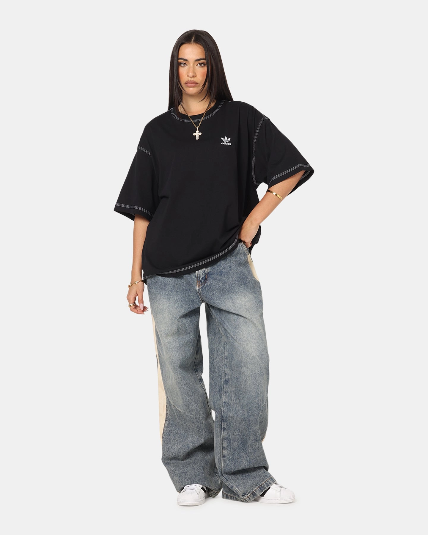 Trendy Vibe Relaxed and Easy Adidas Essentials T-Shirt Black