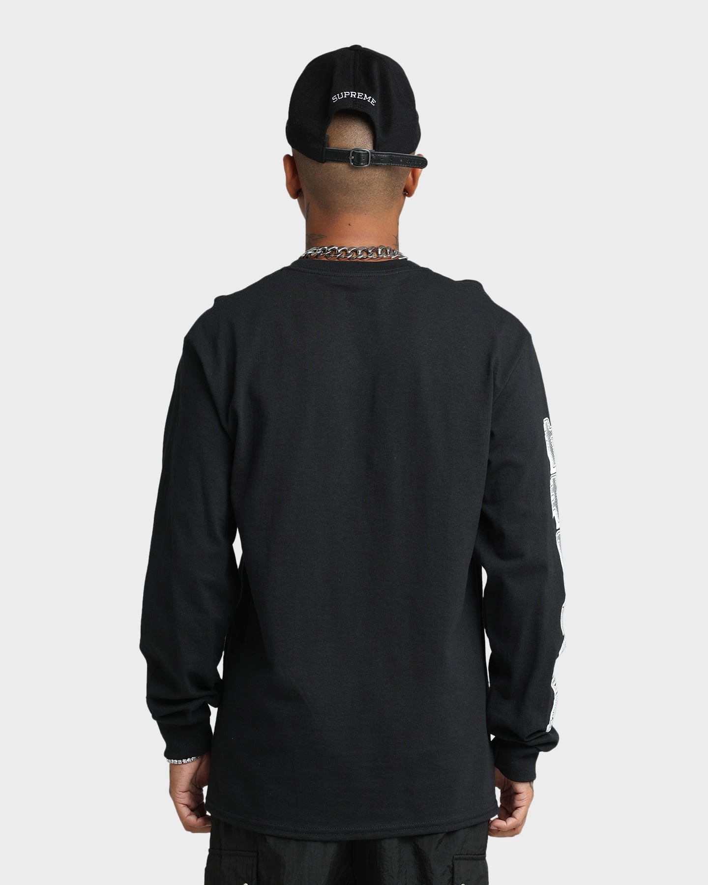 Goat Crew Harajuku Long Sleeve T-Shirt Black Relaxed Comfort Look