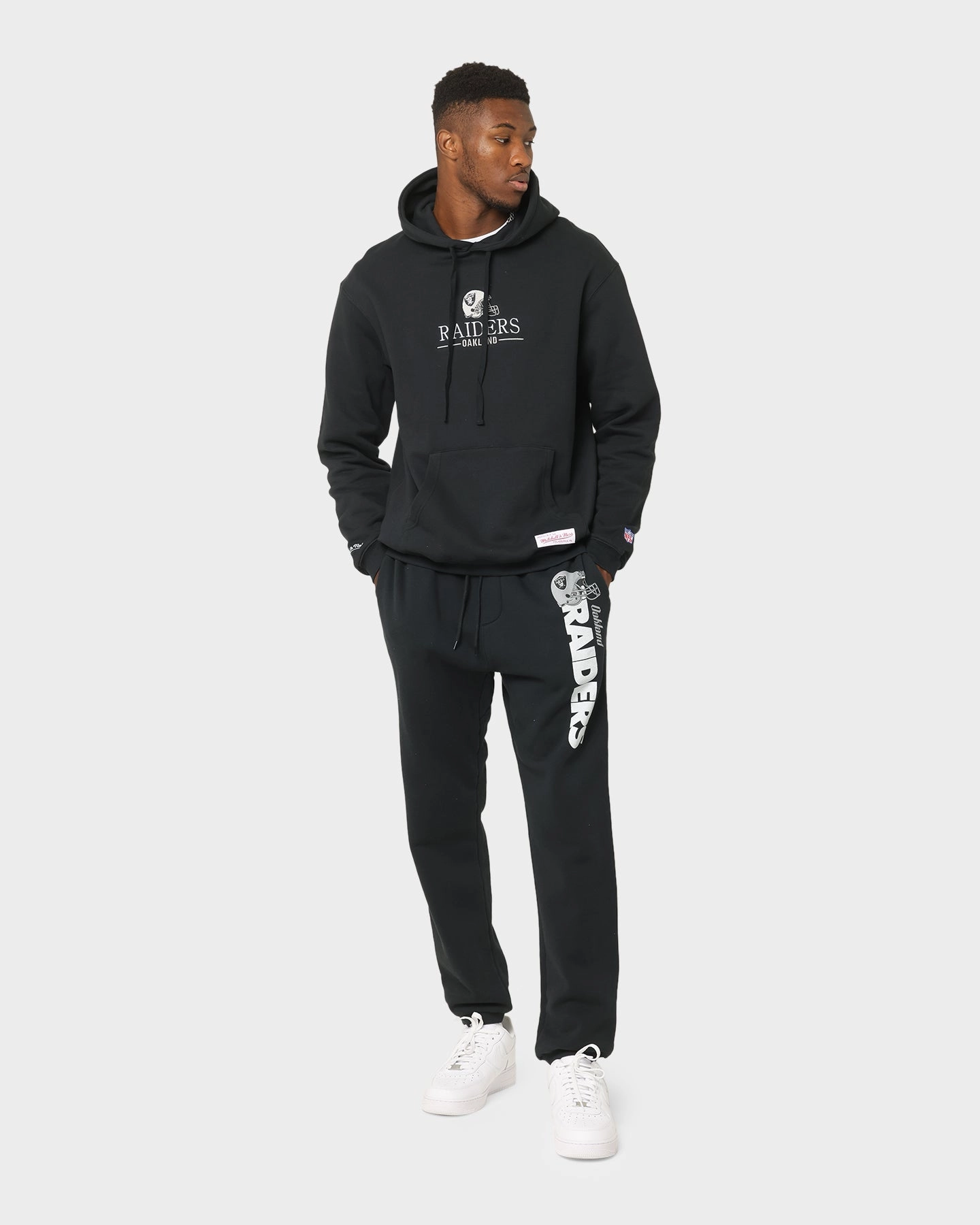Mitchell & Ness Oakland Raiders Helmet Stack Hoodie Black High Collar Design
