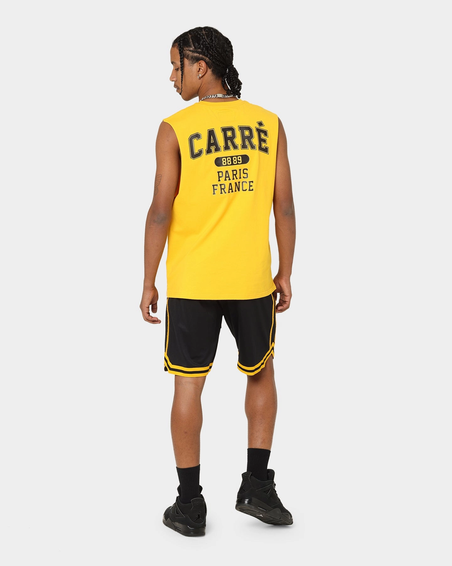Trendy Vibe Soft and Light Wear Carre Cours Muscle T-Shirt Yellow