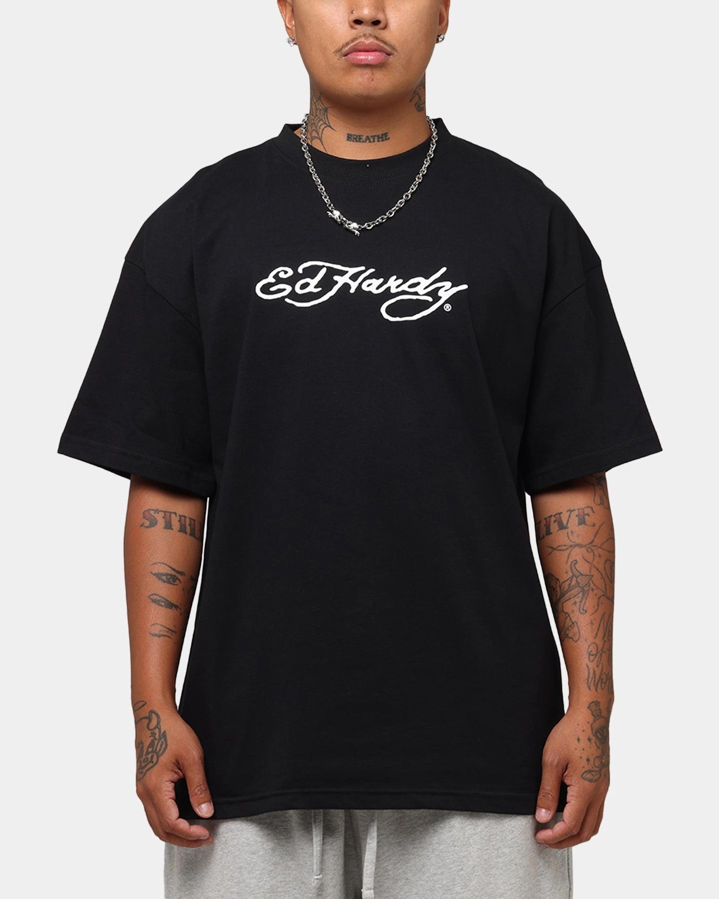 Ed Hardy Bulldog T-Shirt Black sporty and comfortable