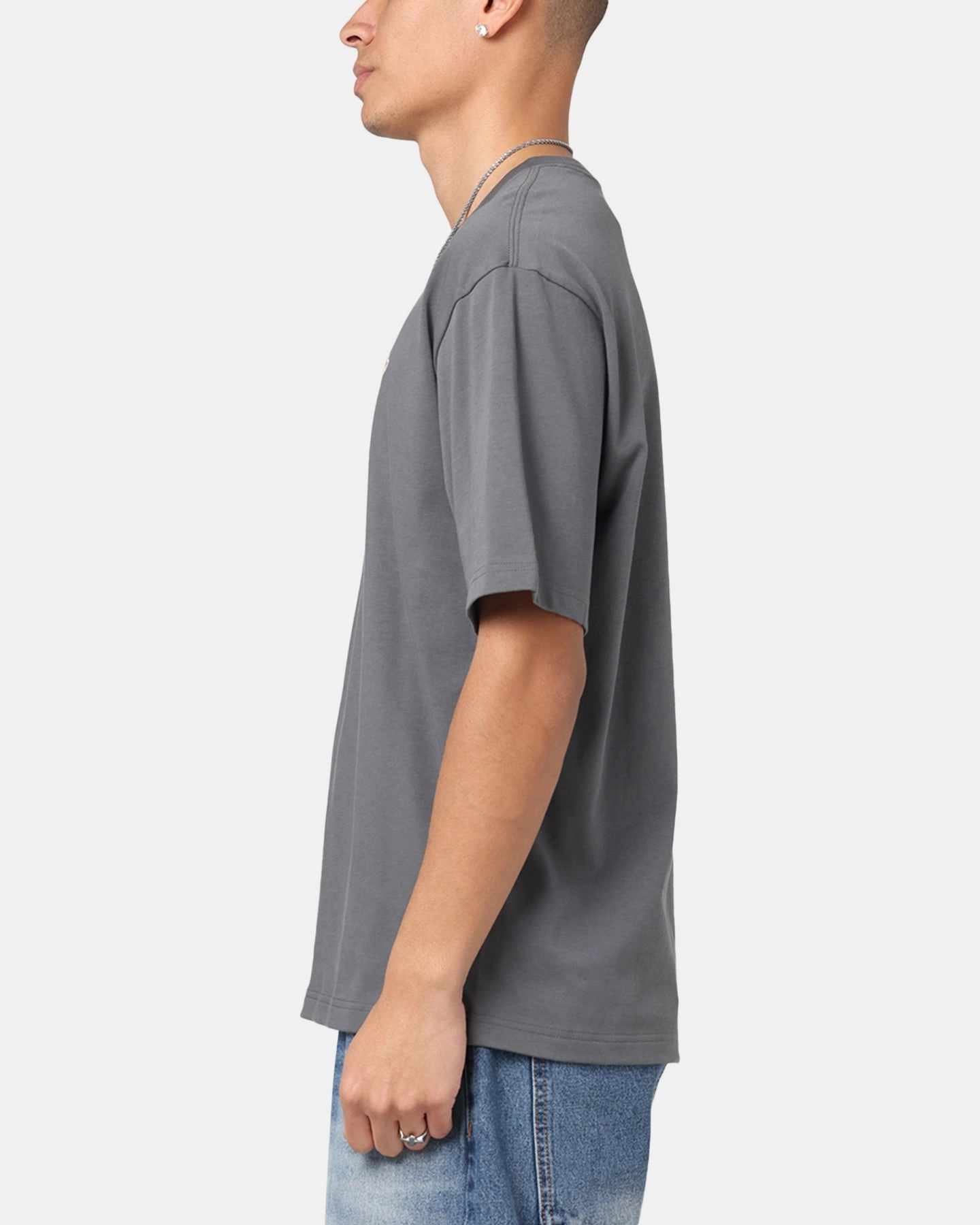 Daily Outfit Jordan Brand Sneaker Patch Crewneck T-Shirt Black/Grey