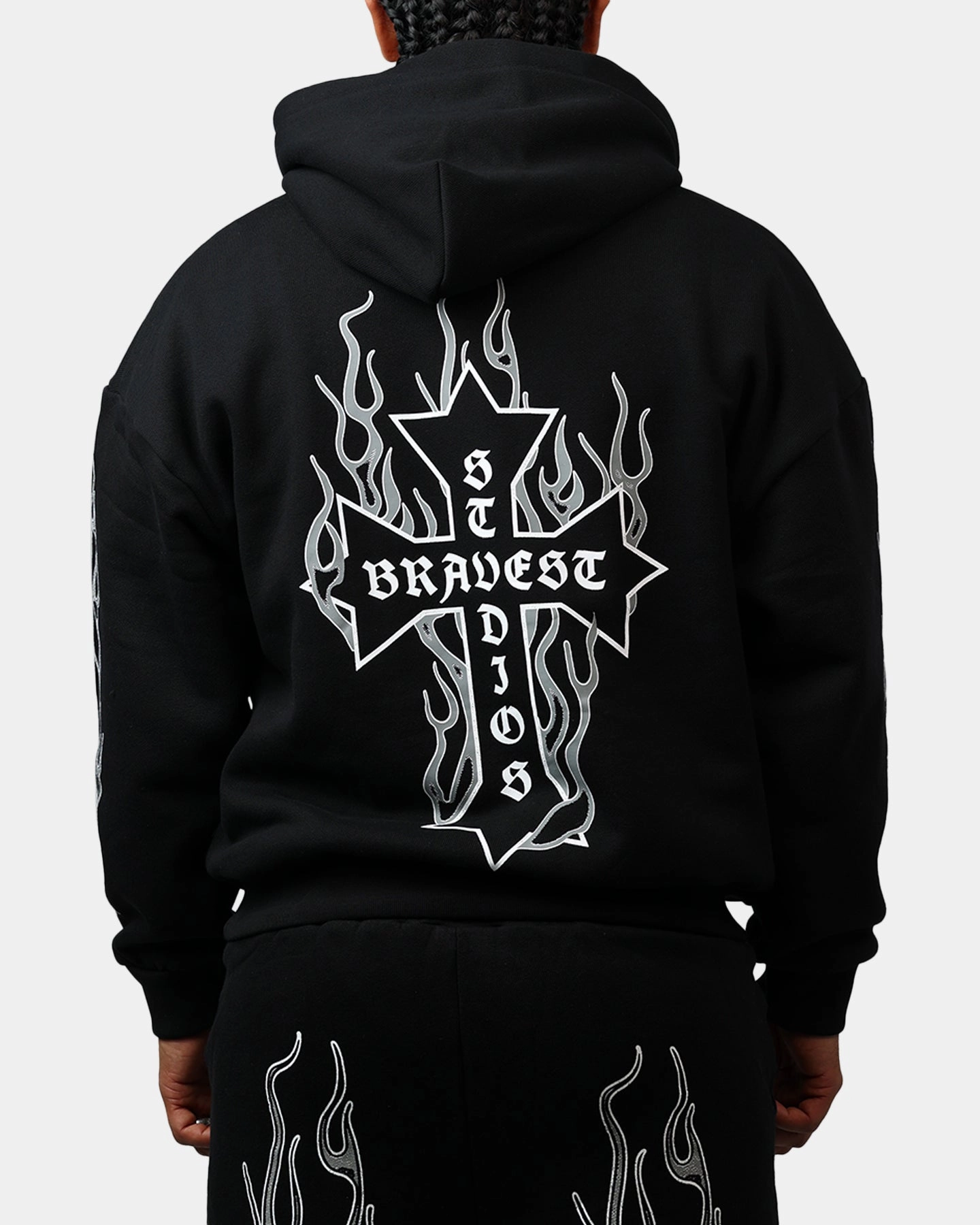 Bravest Eternal Hoodie Black Odor Control Treatment Light Comfort