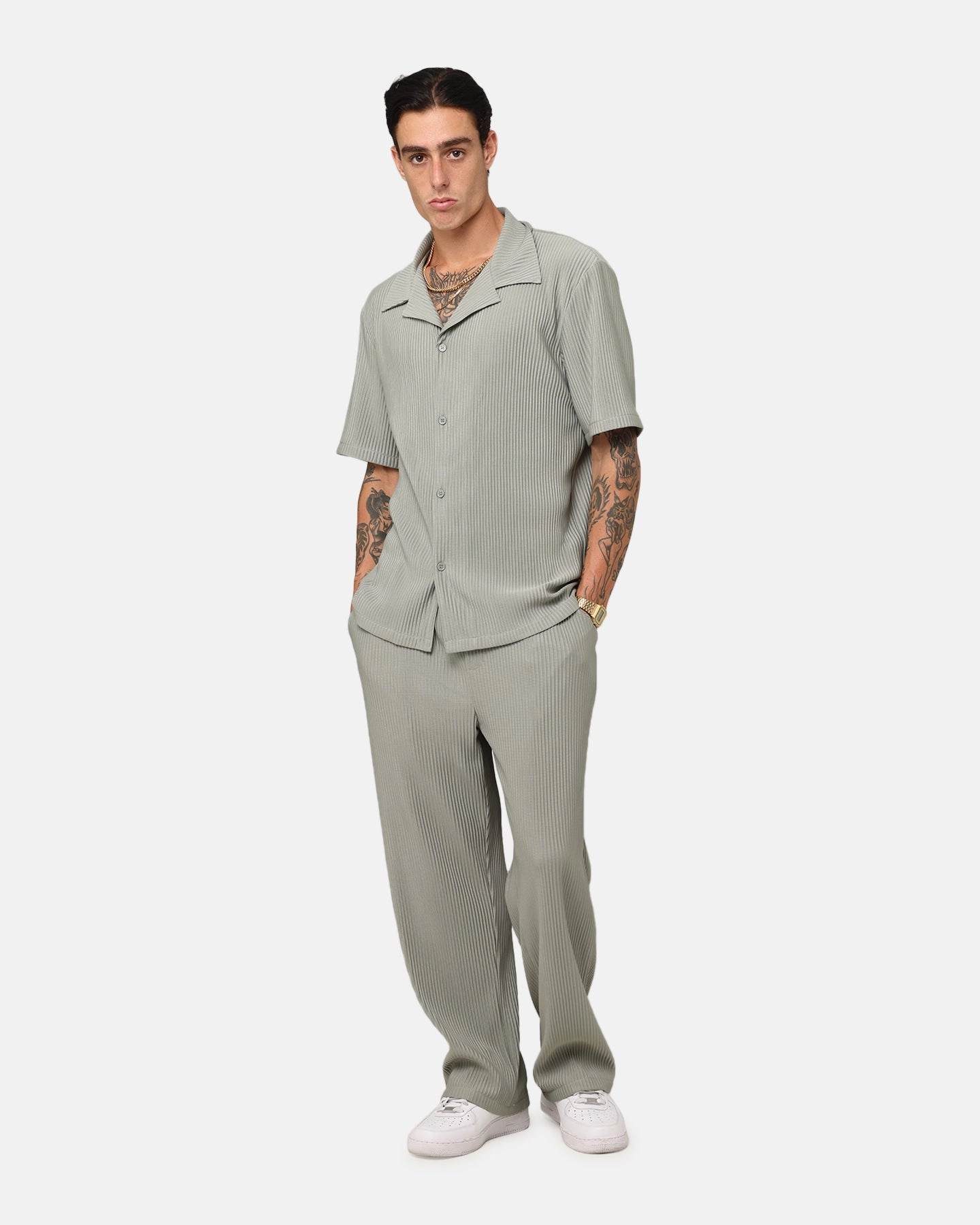XXIII Pleated Button Up Shirt Olive Regular Fit