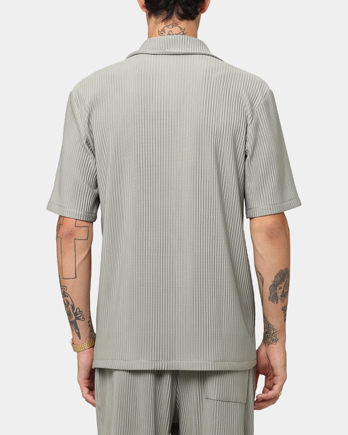 XXIII Pleated Button Up Shirt Olive Country Charm