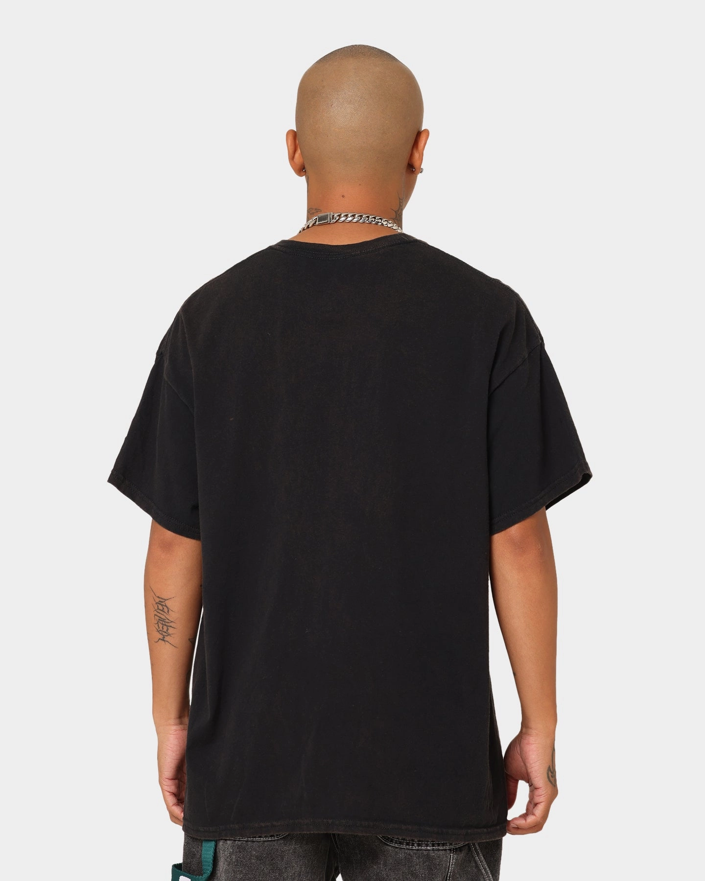 MoistureControlFibers Goat Crew Goat Crew X Stranger Things Hellfire Club Vintage T-Shirt Washed Black