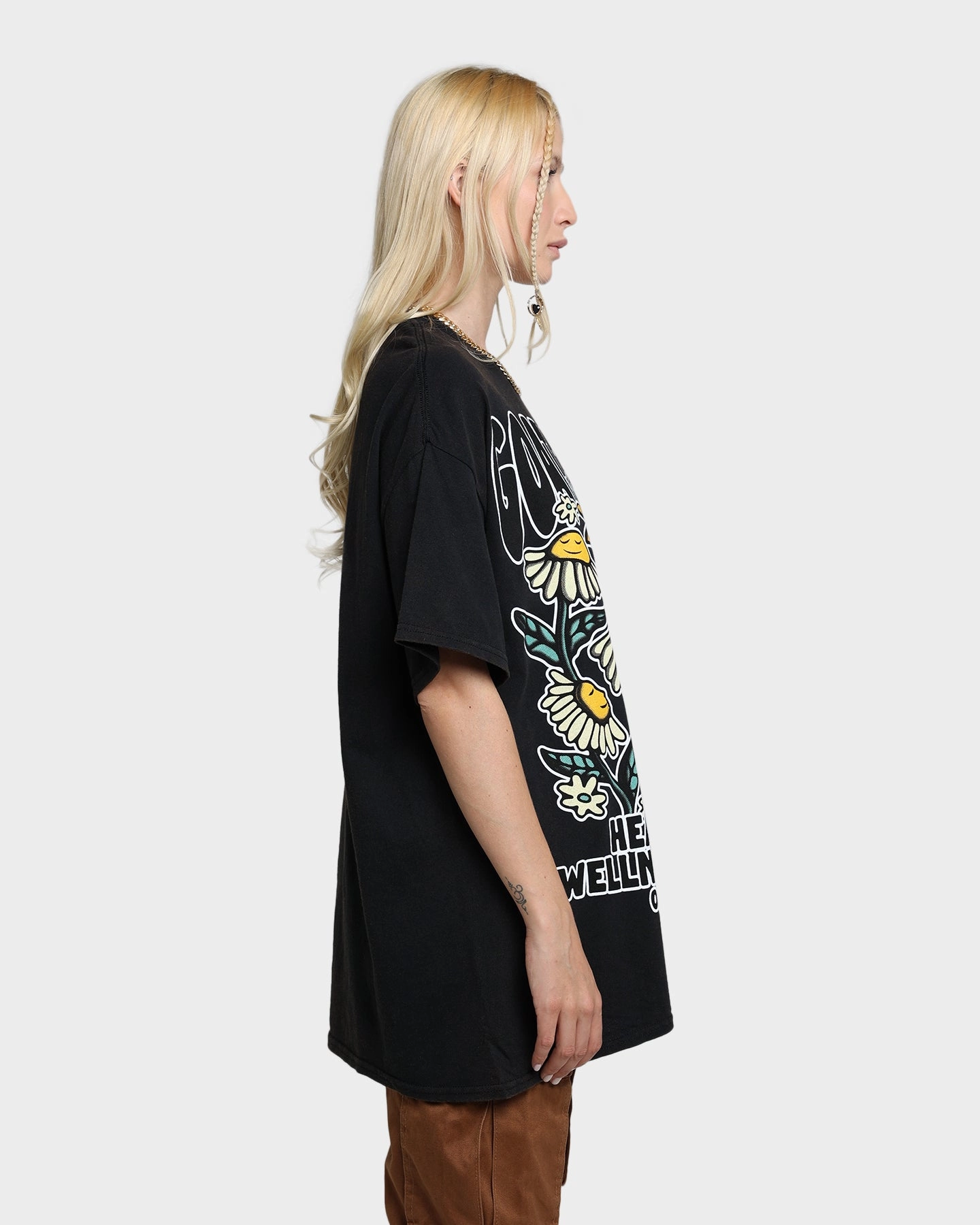 Work efficiency Goat Crew Heath And Wellness Vintage T-Shirt Black Wash