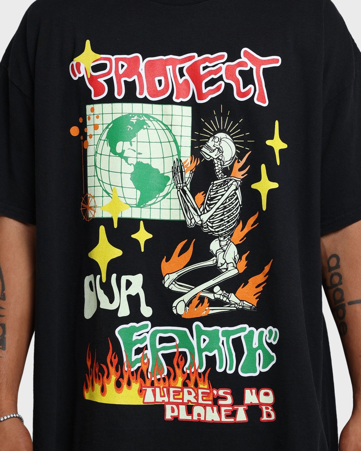 Goat Crew Protect Our Earth Vintage T-Shirt Black Wash Versatile Comfort Style