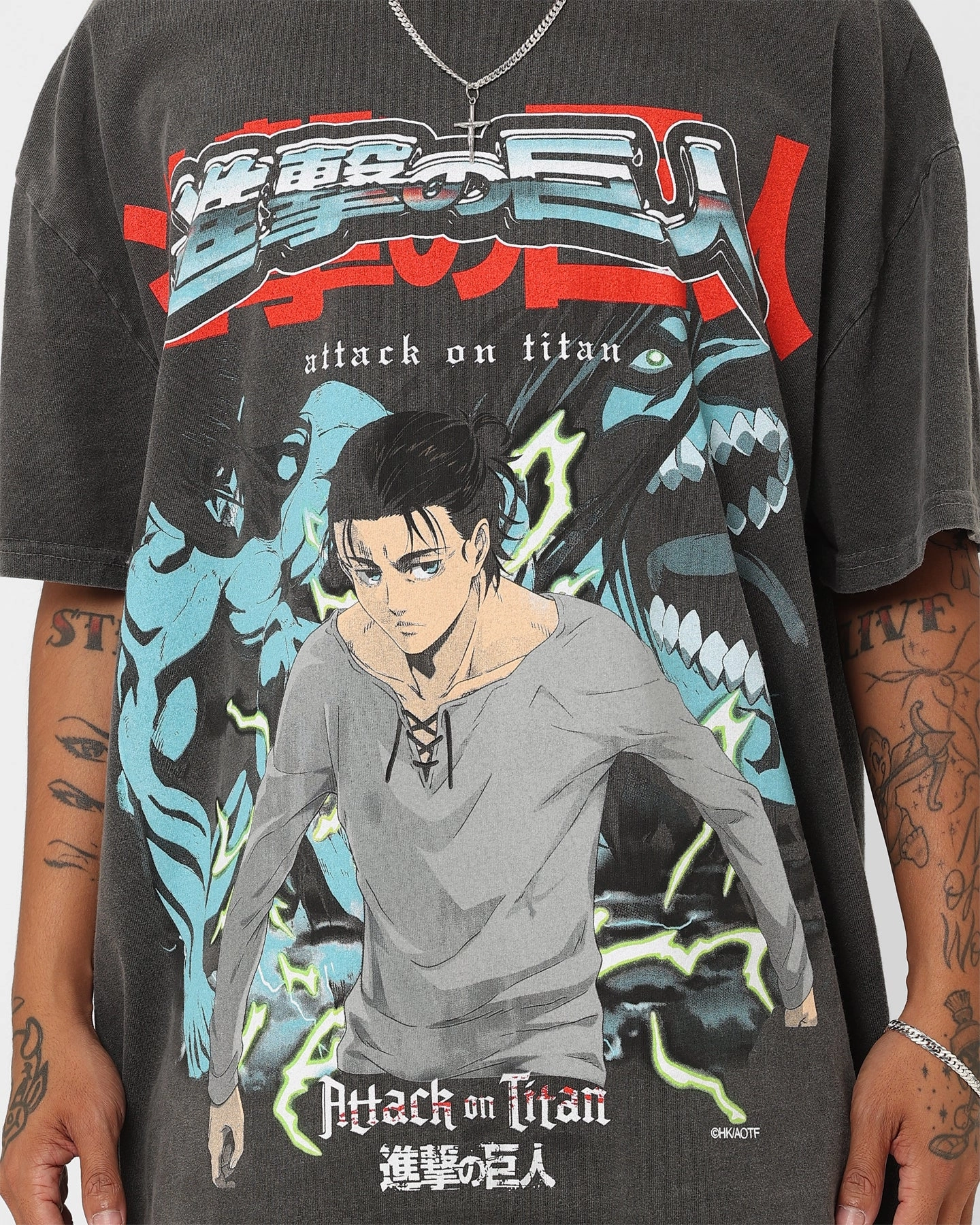 Layered Sleeve Goat Crew X Attack On Titan Attack Titan Vintage Heavyweight T-Shirt Black Wash
