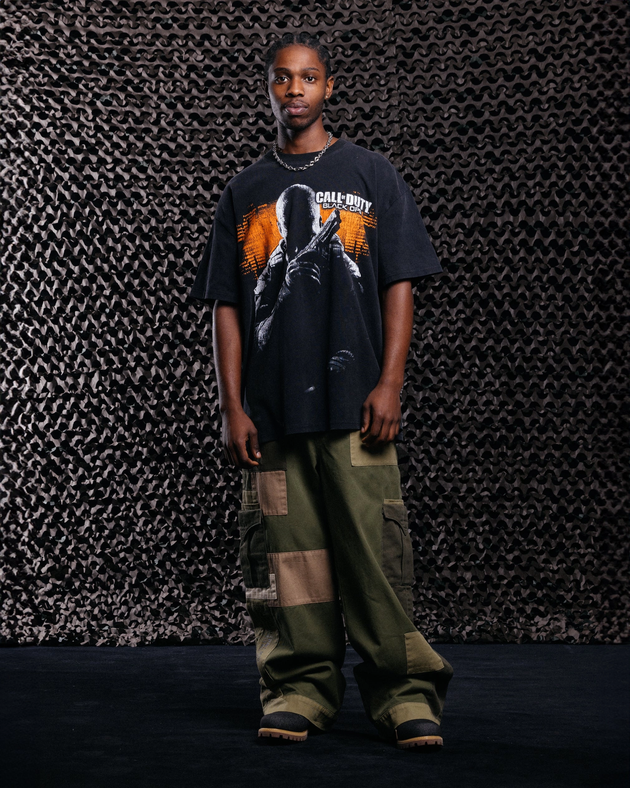 Chill Wear Goat Crew X Call Of Duty Black Ops 2 Heavy T-Shirt Vintage Black