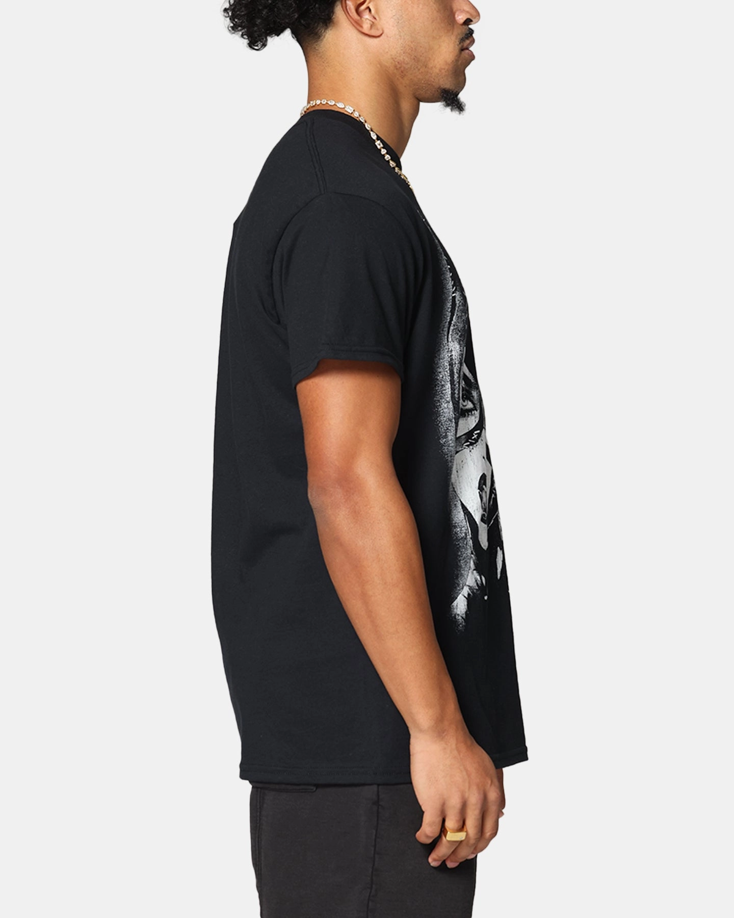 Goat Crew X DC Batman Catwoman T-Shirt Black Comfy and Versatile