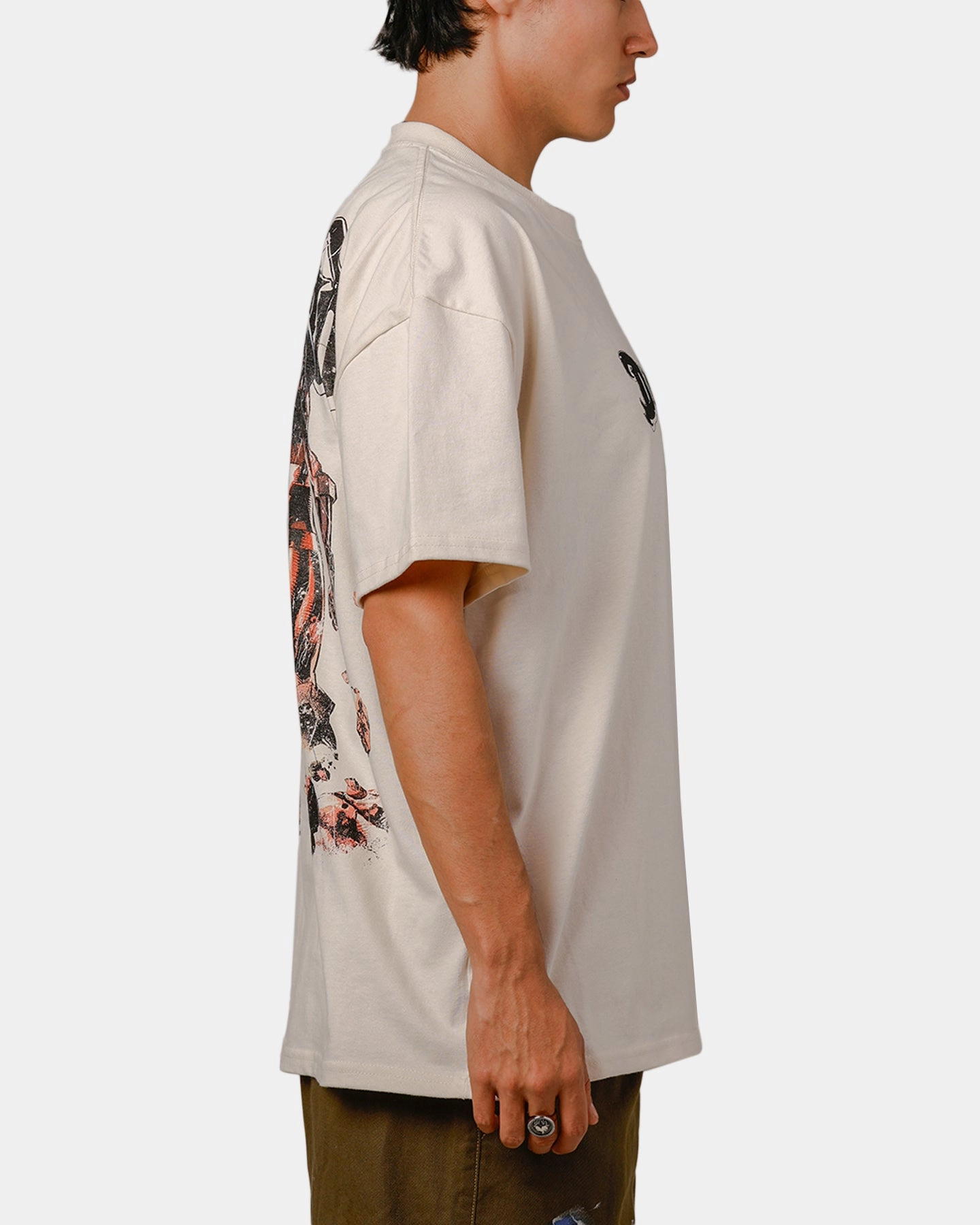 Chic Fit MultipurposeUse Goat Crew X DC Superman Darkseid Vintage T-Shirt Off White