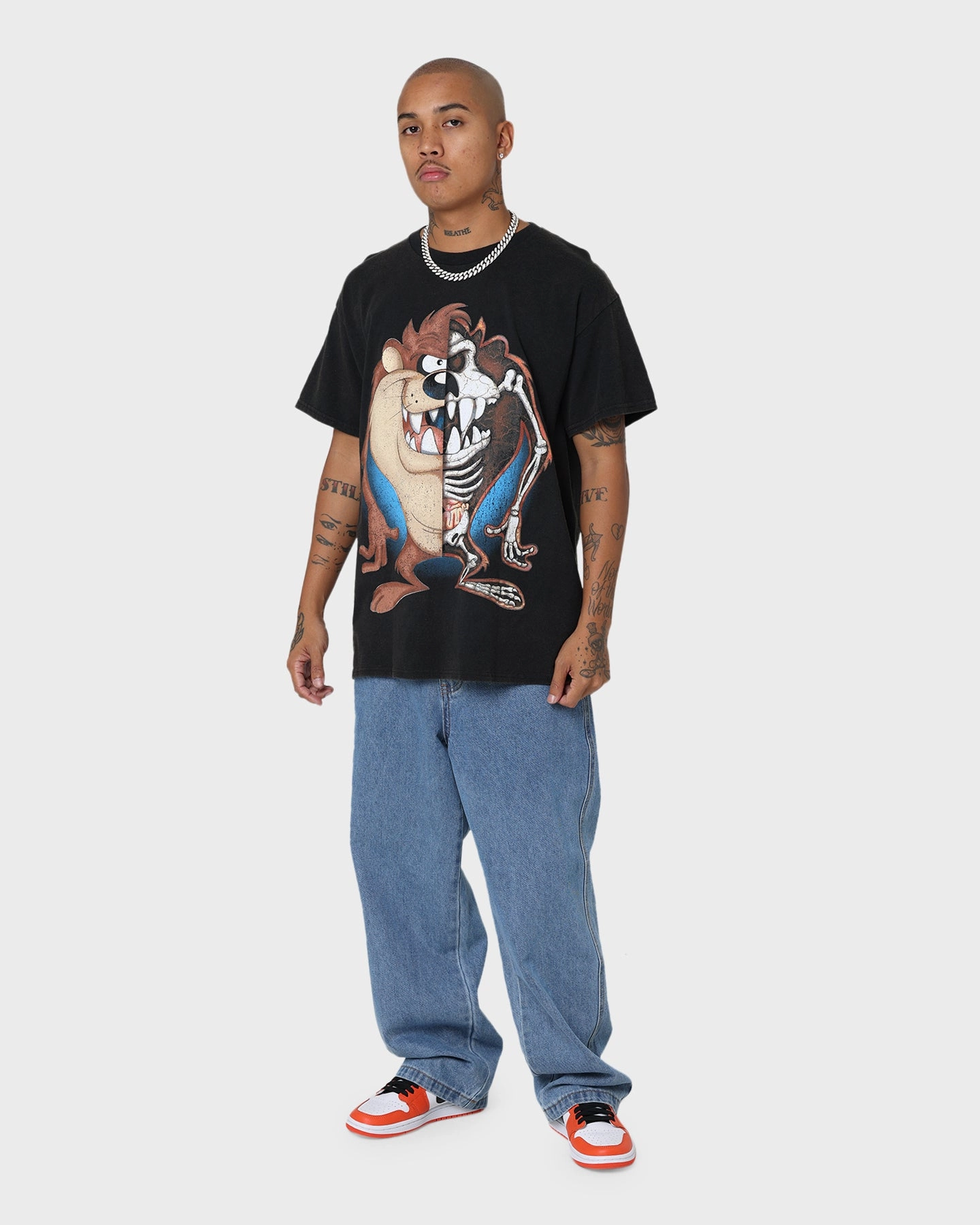 Luxury exclusivity Gym clothing Goat Crew X Looney Tunes Tazzy Vintage T-Shirt Black Wash