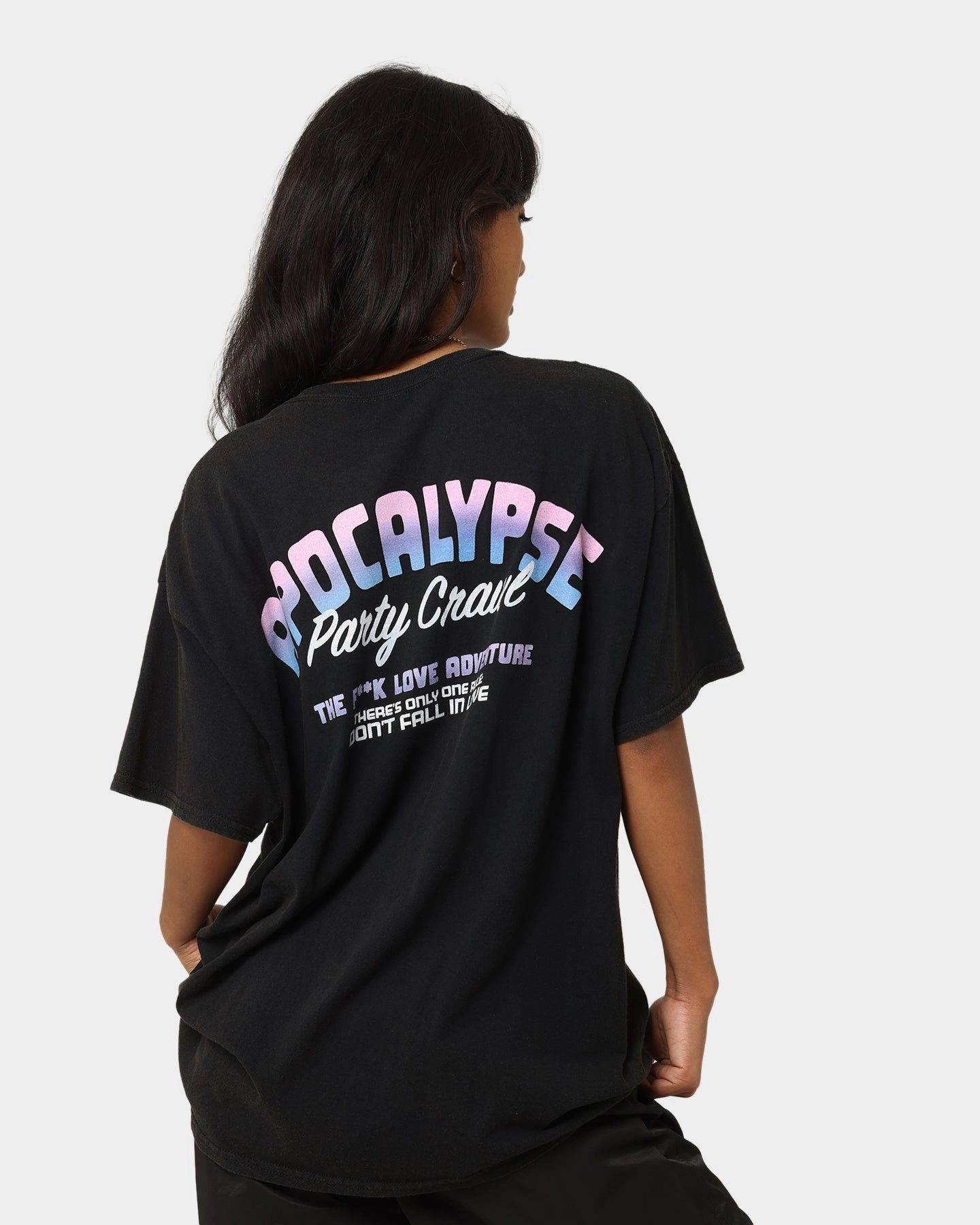 Smooth Look Goat Crew X Rick And Morty Apocalypse Vintage T-Shirt Black Wash