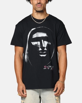 Comfortable and Chic QuickDryTechnology Goat Crew X Squid Game Front Man Vintage T-Shirt Black