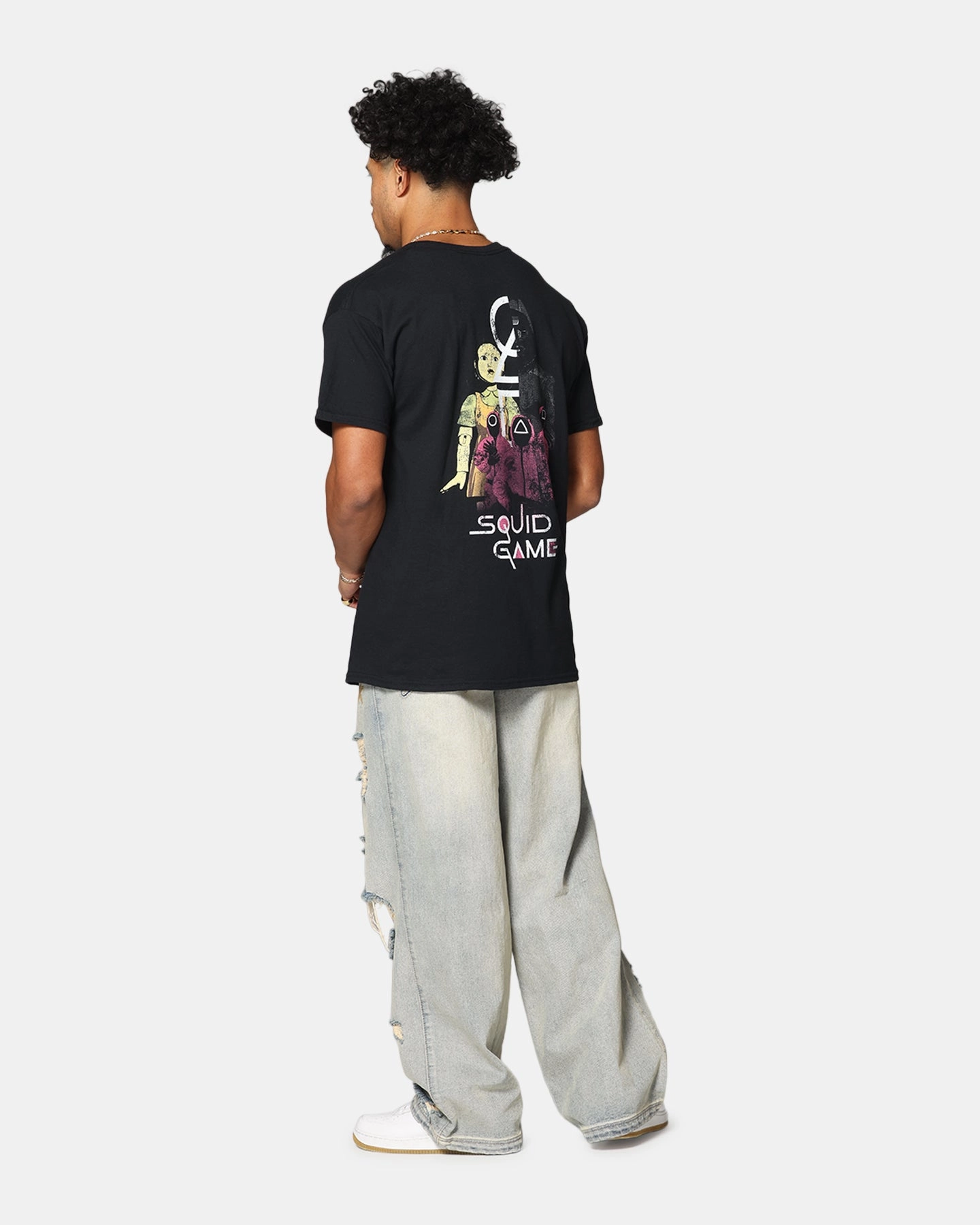 Goat Crew X Squid Game Front Man Vintage T-Shirt Black Cozy and Light