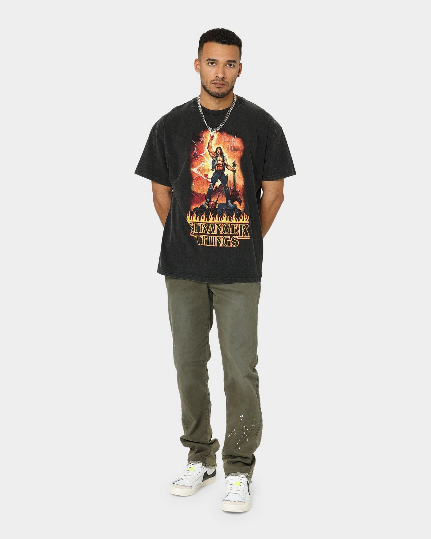Cool Layer Wear Bold Statement Goat Crew X Stranger Things Metal Vintage T-Shirt Vintage Black