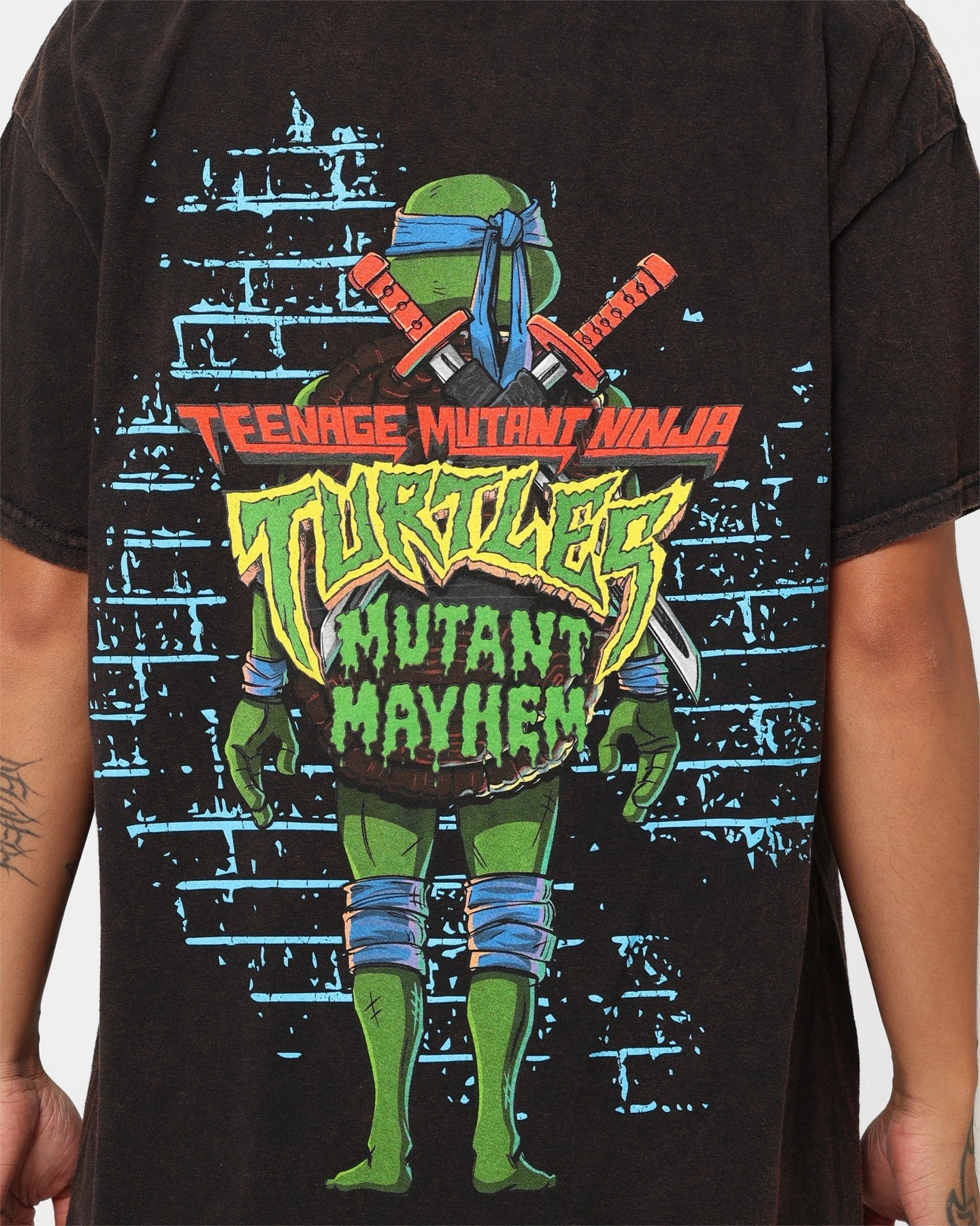 Goat Crew X Teenage Mutant Ninja Turtles Leonardo Vintage T-Shirt Black Wash Versatile Layer