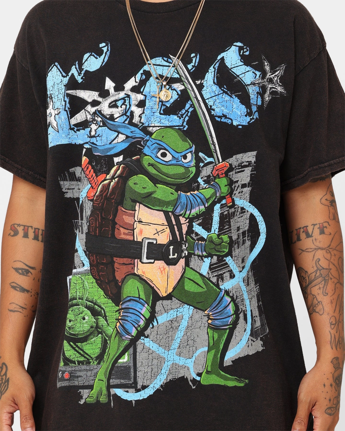 Ruffled edges Casual Comfort Look Goat Crew X Teenage Mutant Ninja Turtles Leonardo Vintage T-Shirt Black Wash