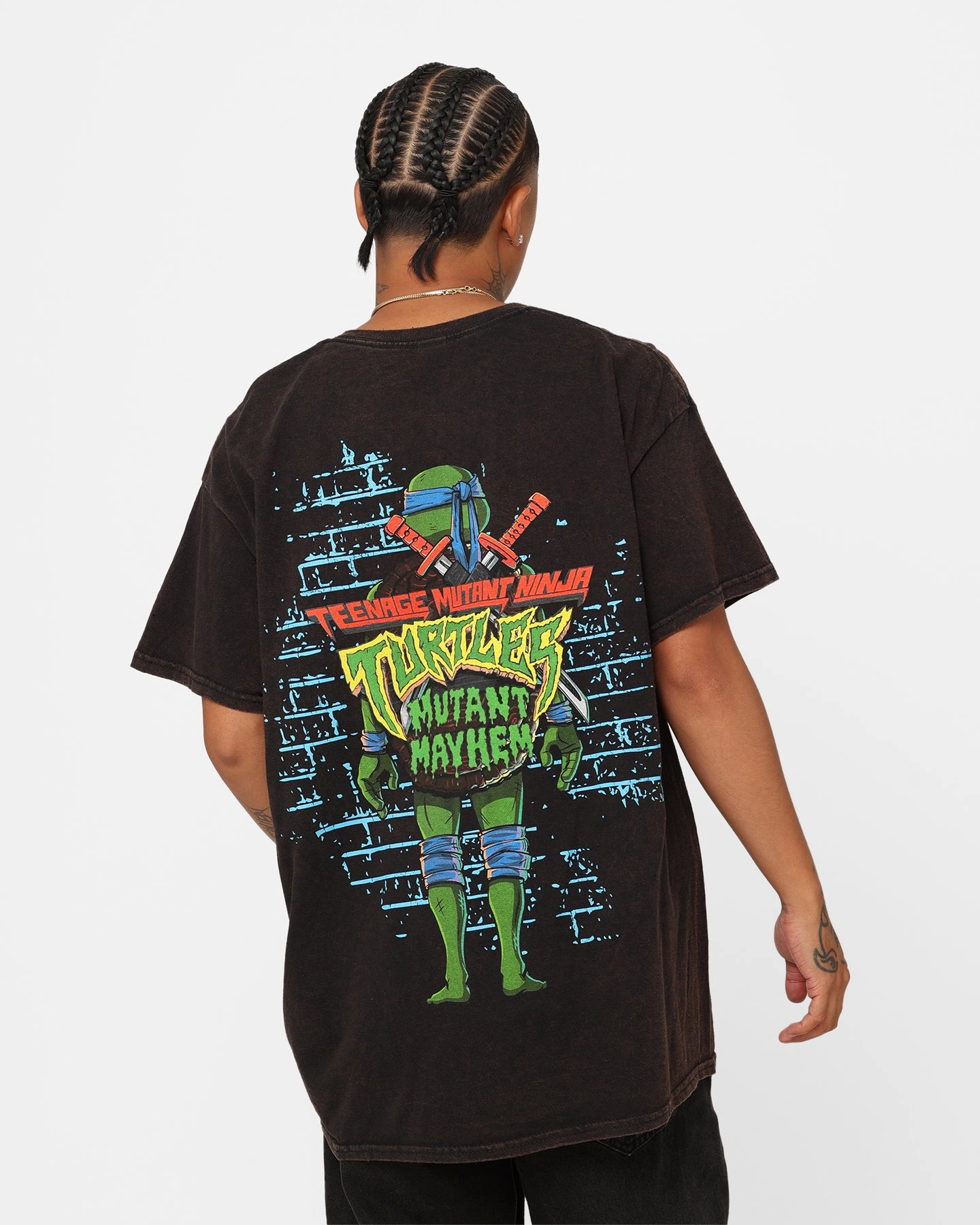 Goat Crew X Teenage Mutant Ninja Turtles Leonardo Vintage T-Shirt Black Wash Chic and Soft Low Profile Collar