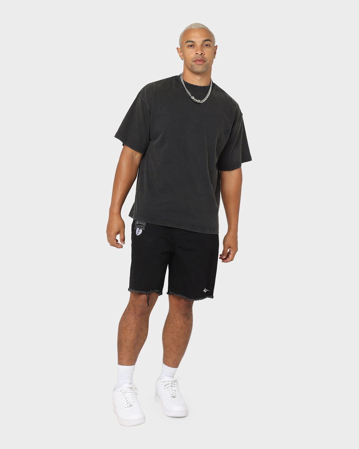 Trendy Vibe Loiter Freedom Skate Denim Shorts Black