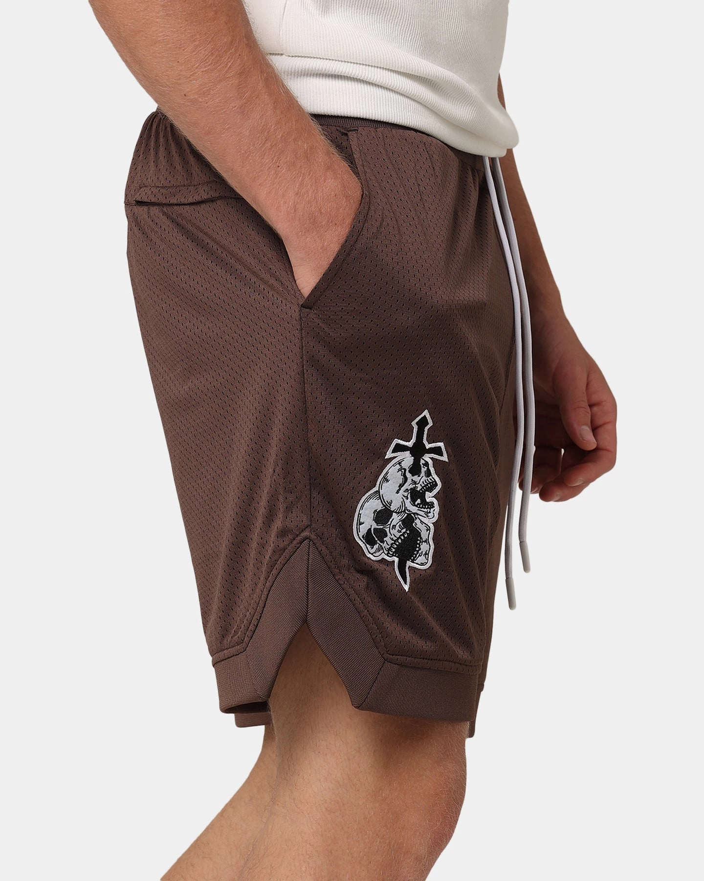 Saint Morta La Rambla Basketball Shorts Dark Brown tall sizing