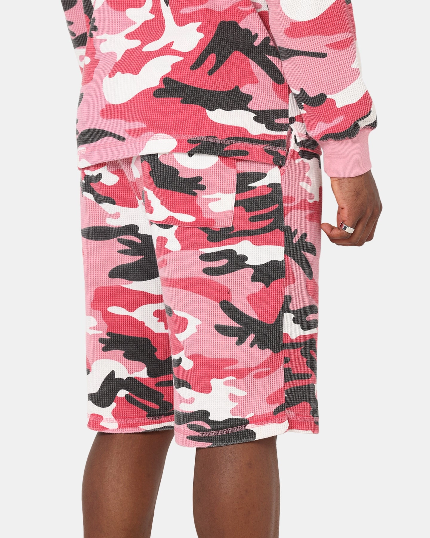 school wear Wide Range Motion XXIII Printed Thermal Shorts Pink Camo