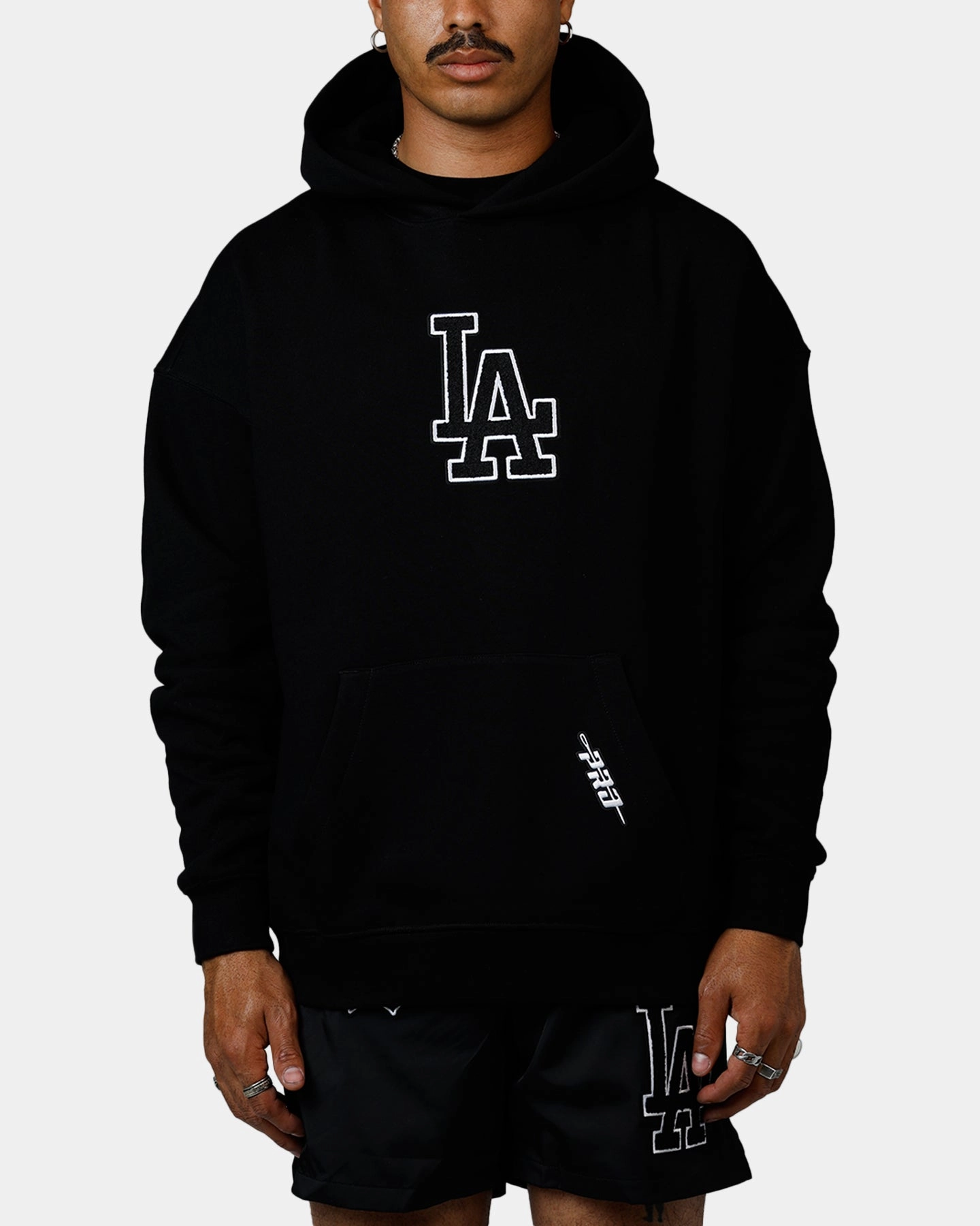 suitable for rainy days Pro Standard Los Angeles Dodgers Chenille Hoodie Black