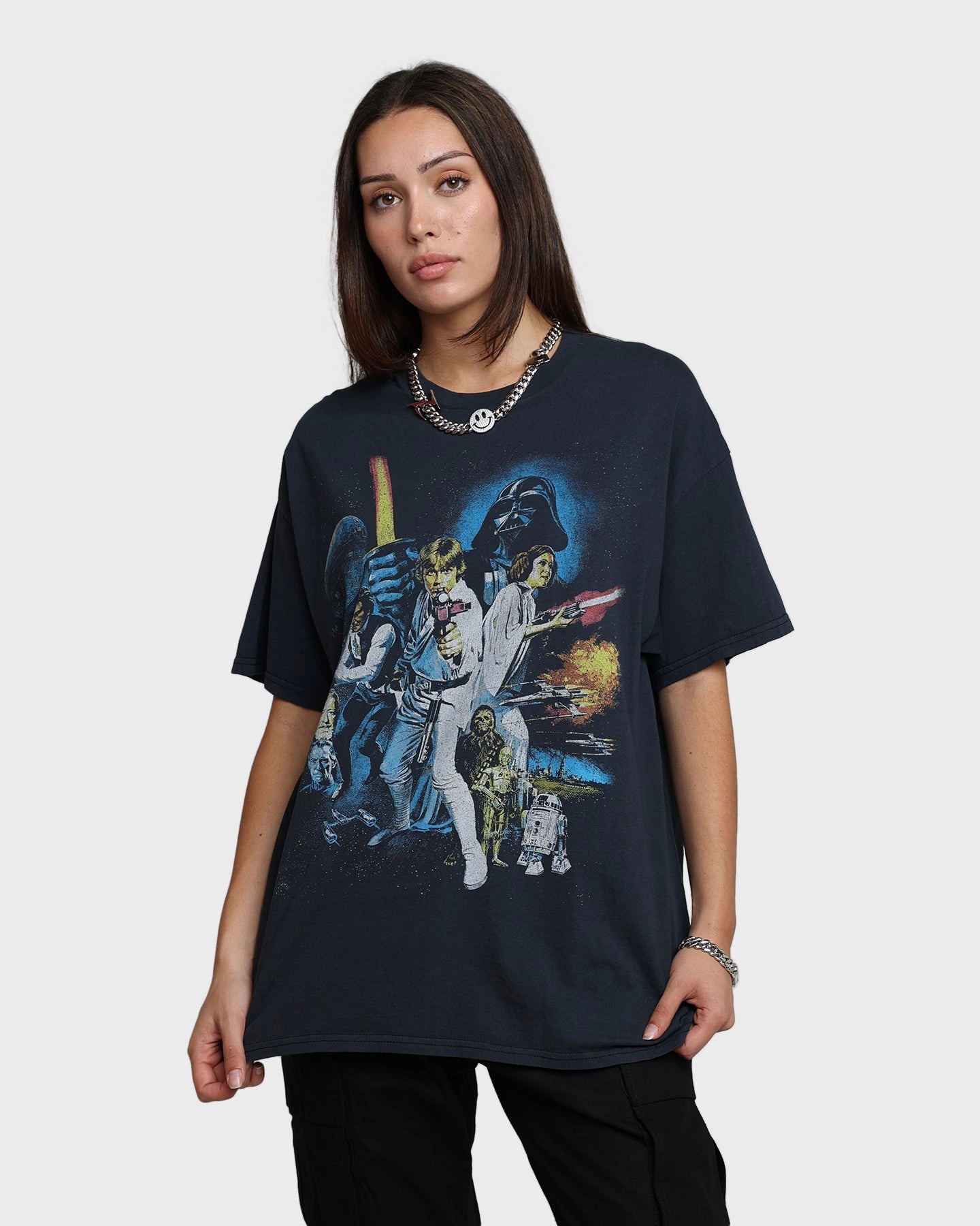 Timeless Fit Grails Lightsaber Vintage T-Shirt Vintage Wash