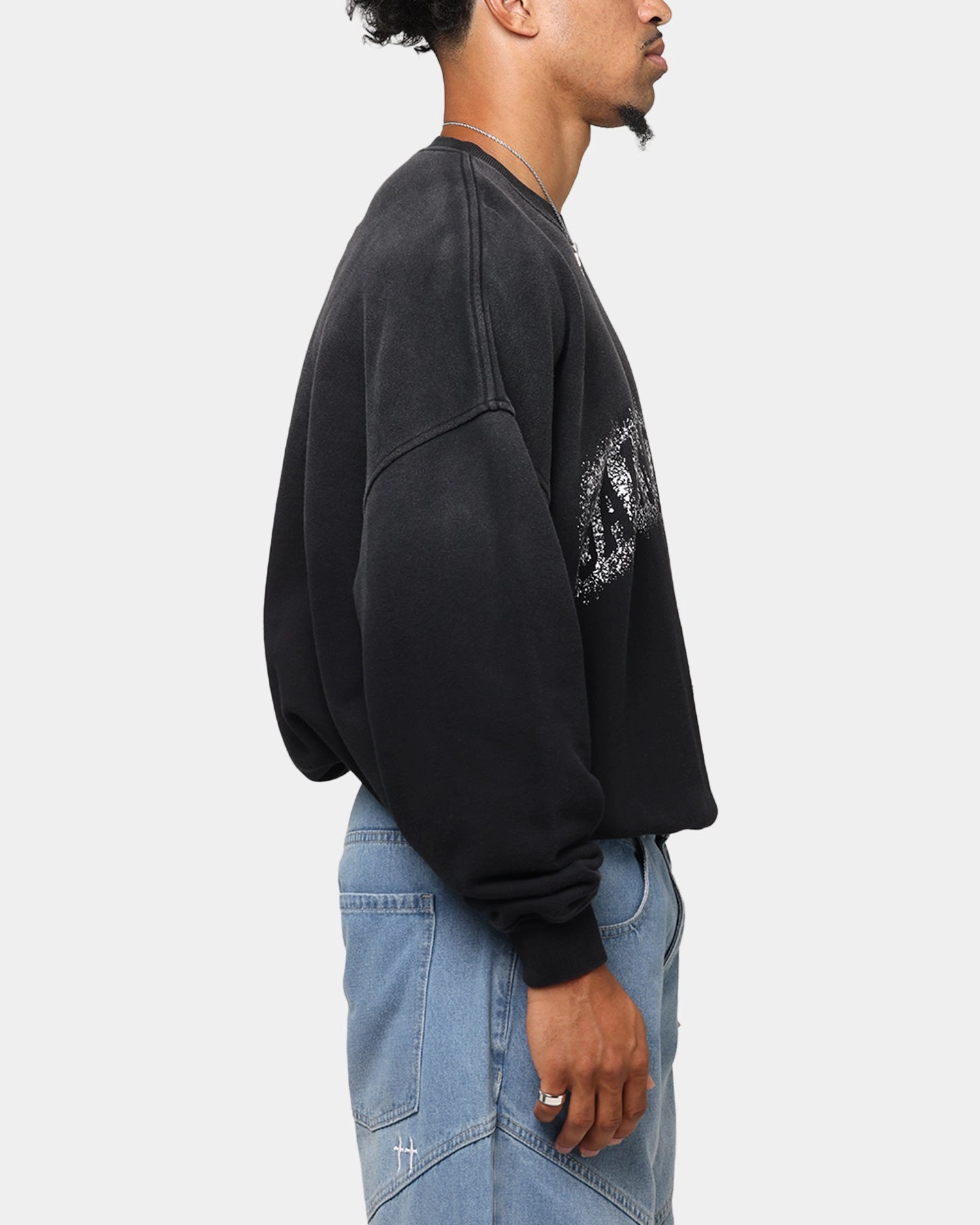 Sleek Comfort Saint Morta Spray Logo Crewneck Black