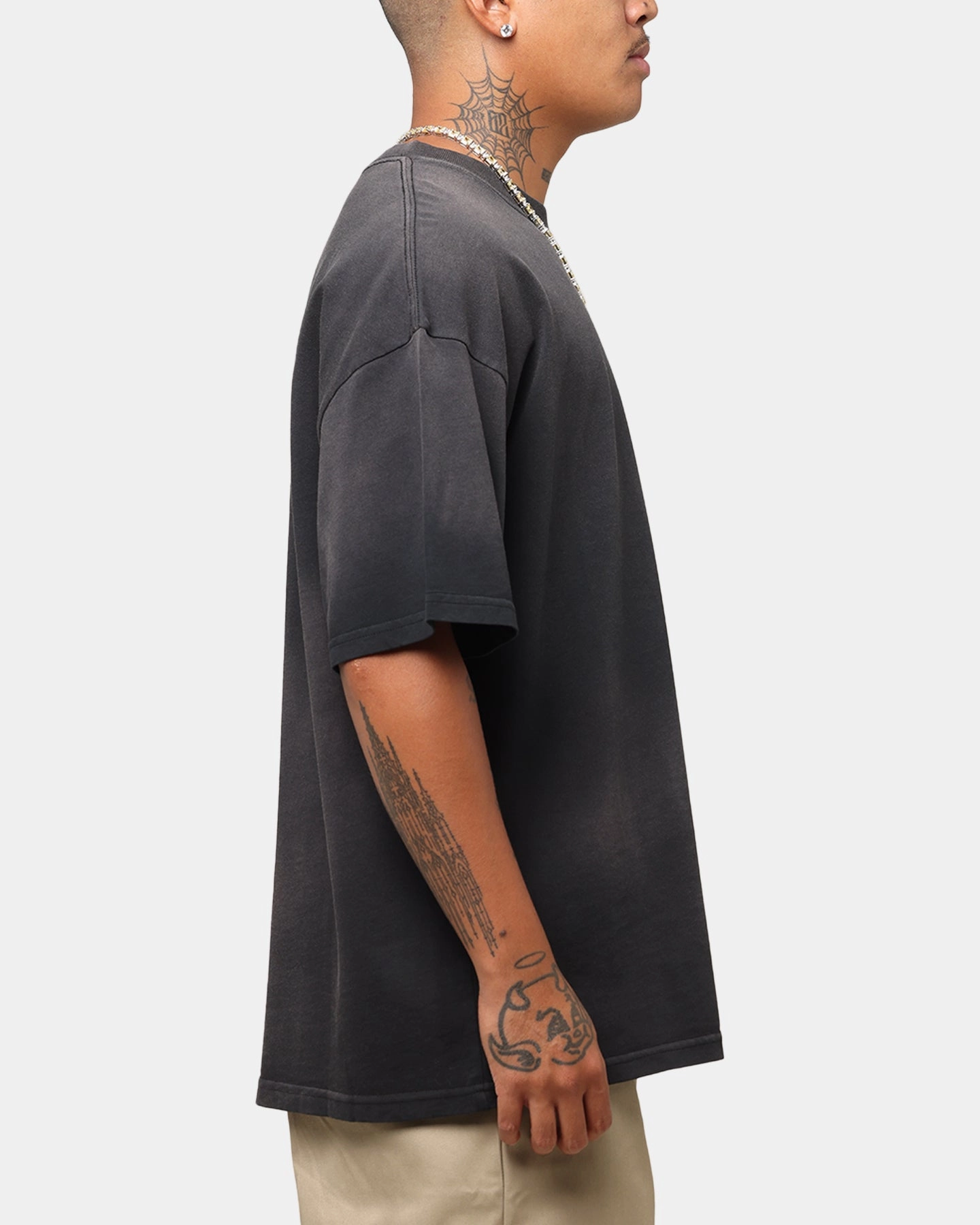 Seam Free Shoulders Chill Design Culture Kings Sunfade T-Shirt Black Wash