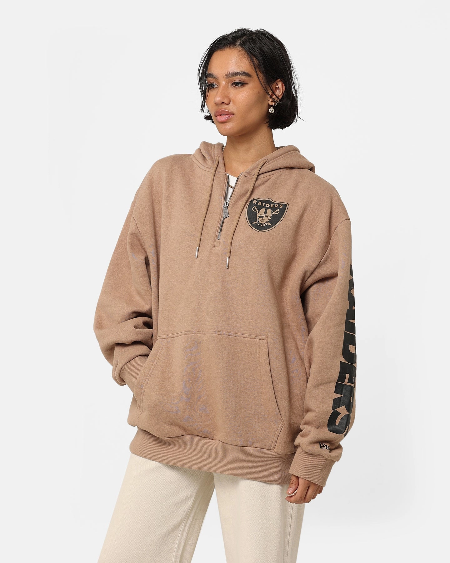 Supply New Era Las Vegas Raiders Quarter Zip Sleeve Script Hoodie Khaki/Black