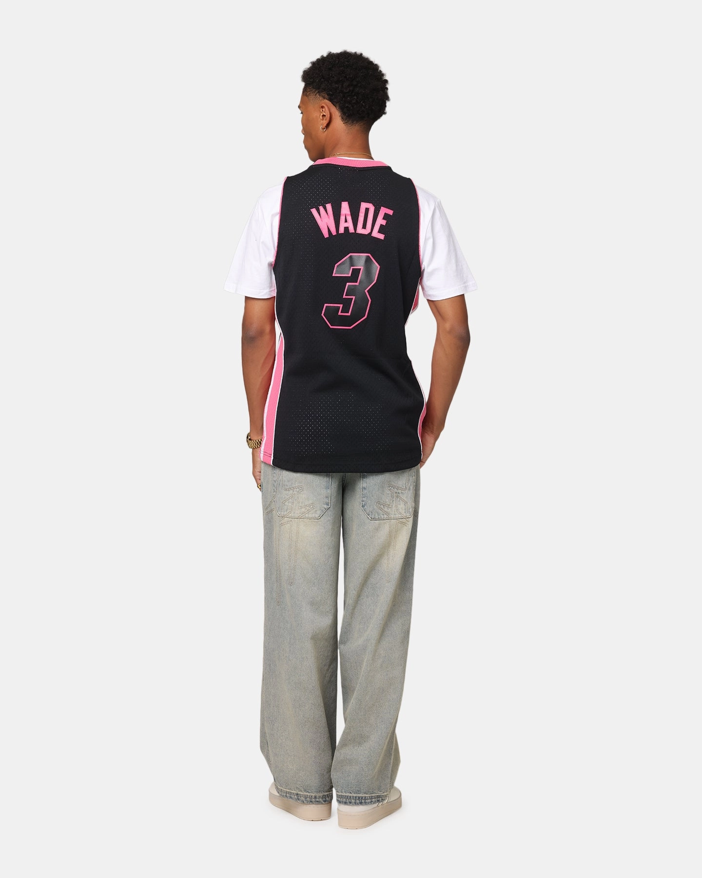 Mitchell & Ness Miami Heat Dwyane Wade 'Volt' 2005 Swing Jersey Black/Pink Advanced Elasticity Fibers