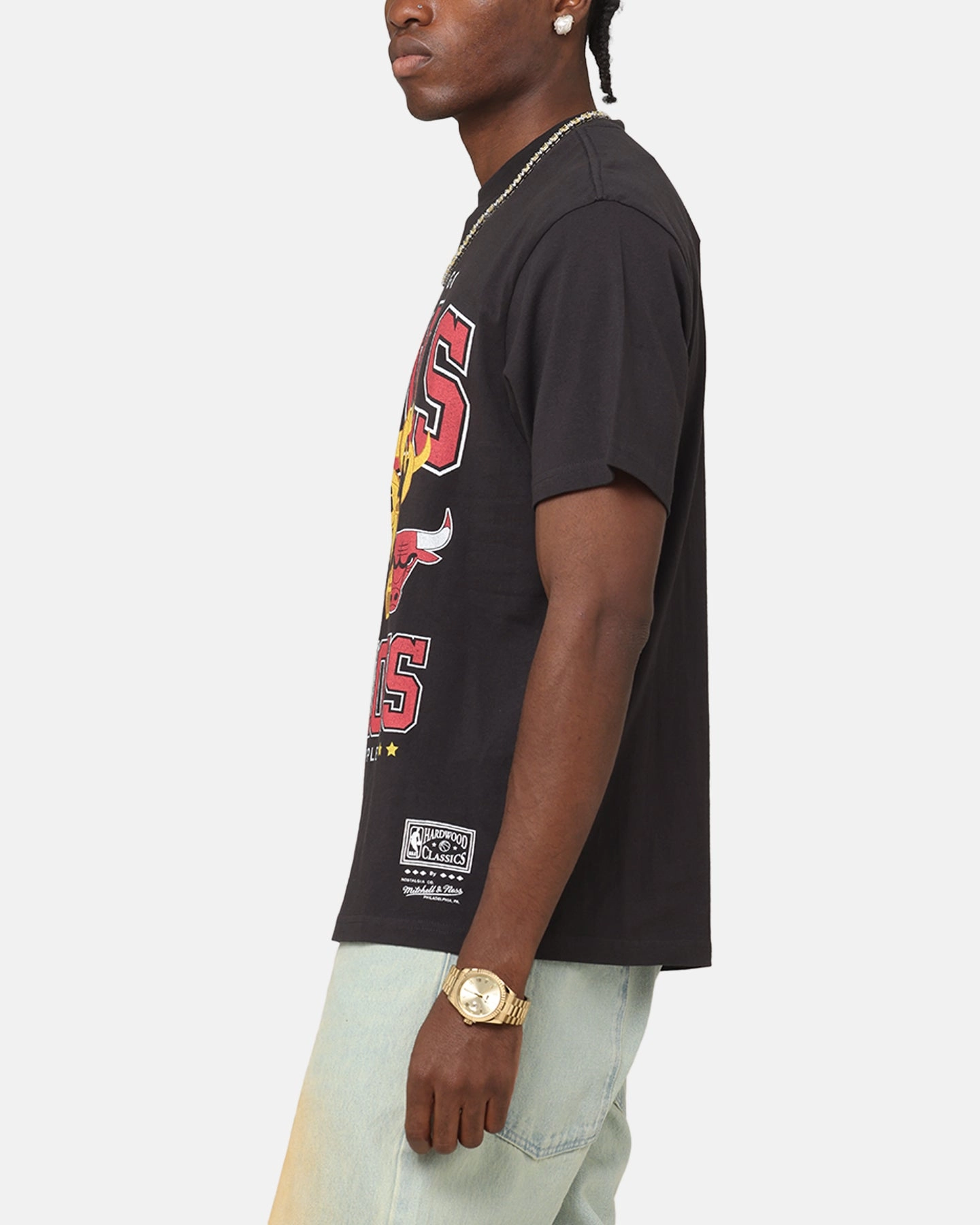 Mitchell & Ness Chicago Bulls Pinnacle T-Shirt Faded Black Breathable Yarn Composition All-Season Wear