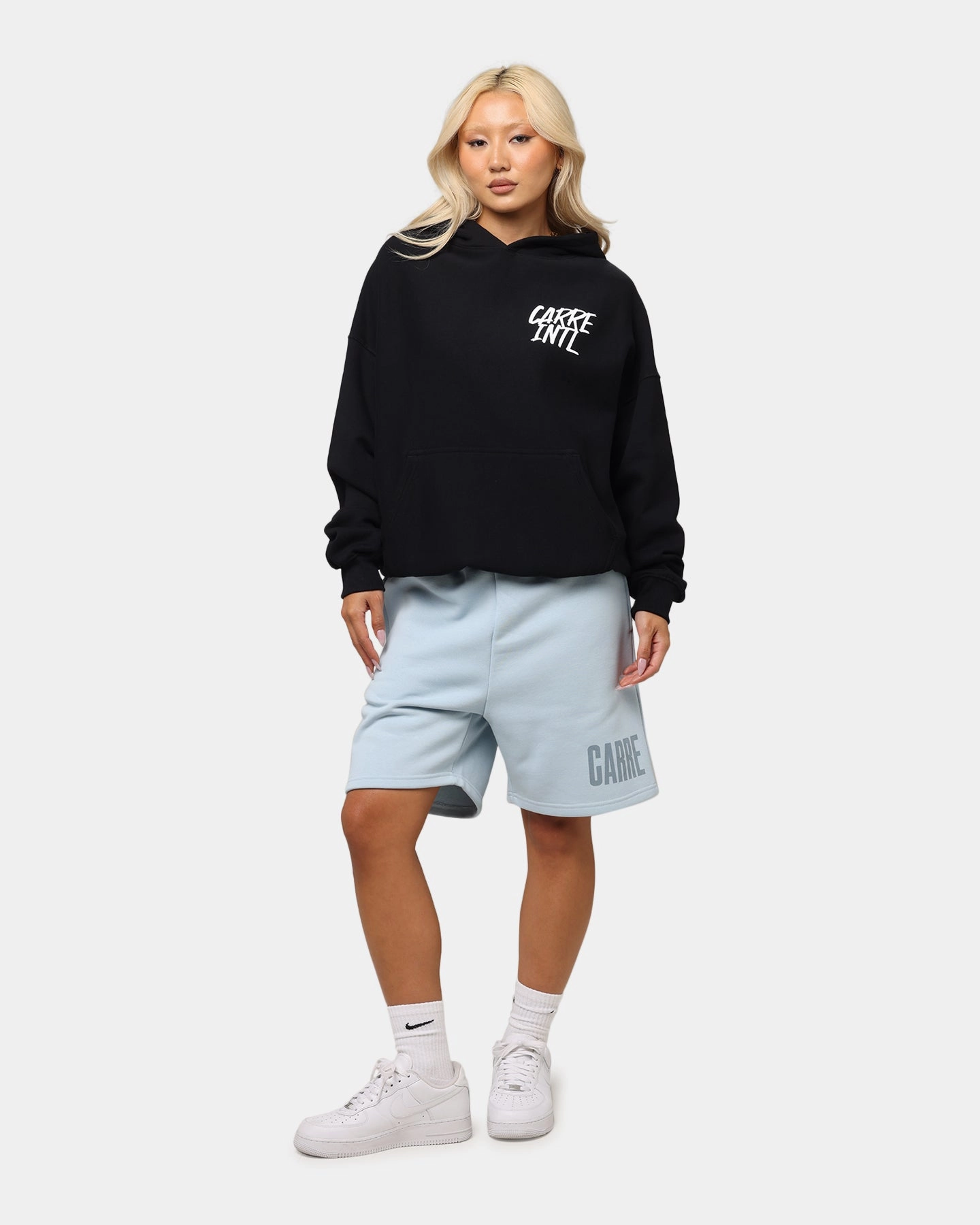 Carre International Hoodie Black Necklace