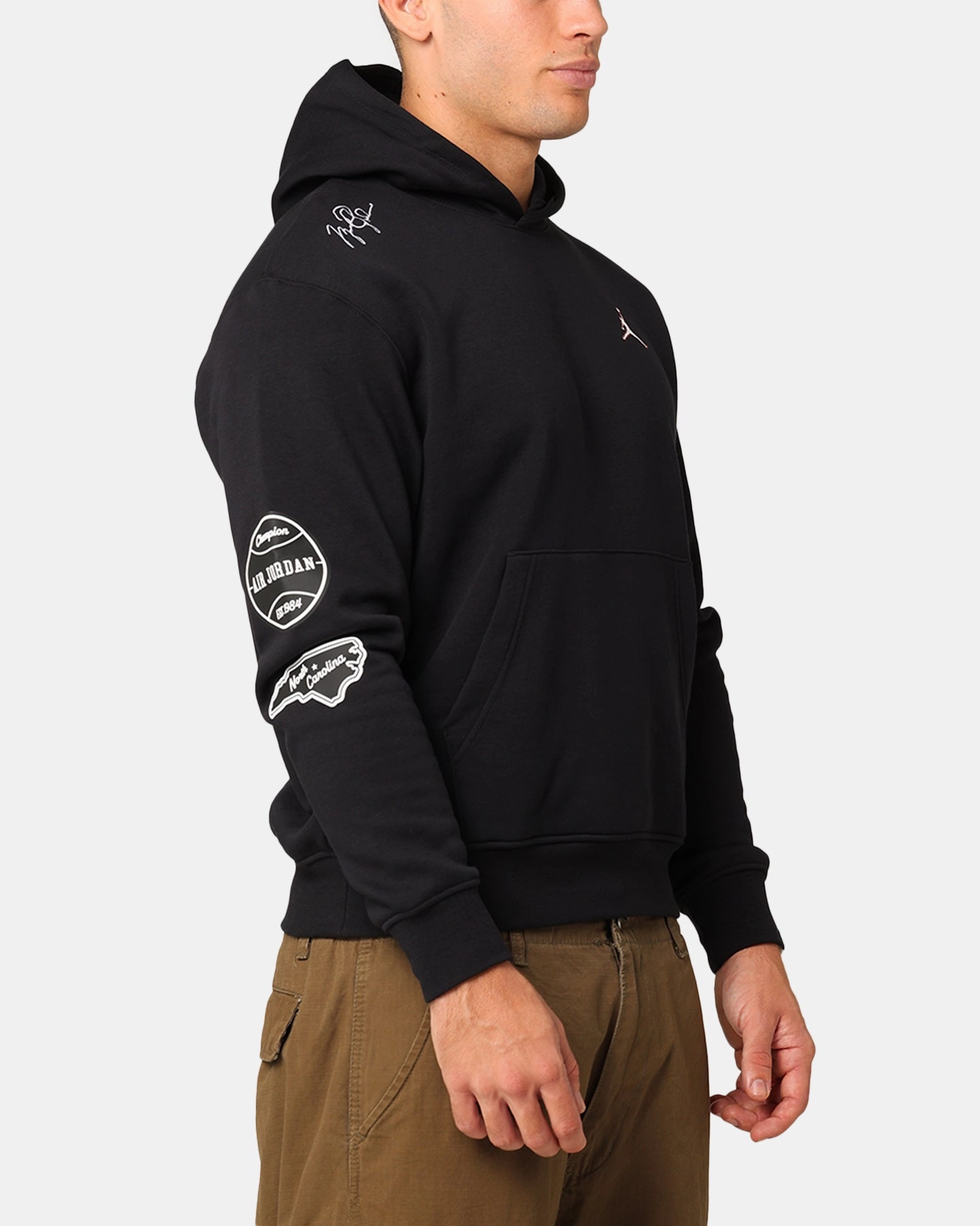 Jordan Essentials Fleece Pullover Hoodie Black/White Functional Layer