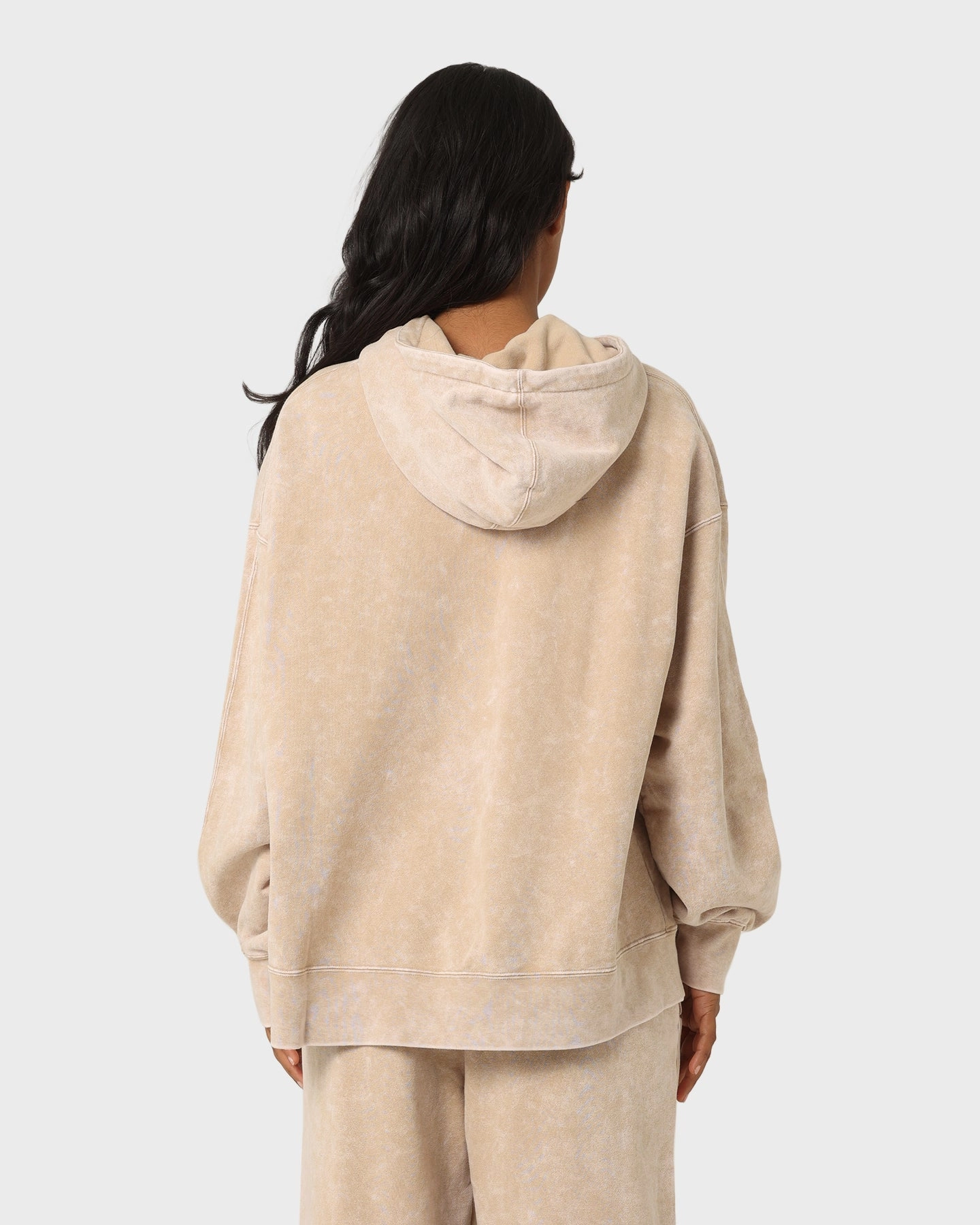 Reinforced Shoulder Panels Stand Up Collar Jordan Women's Flight Fleece Washed Hoodie Desert