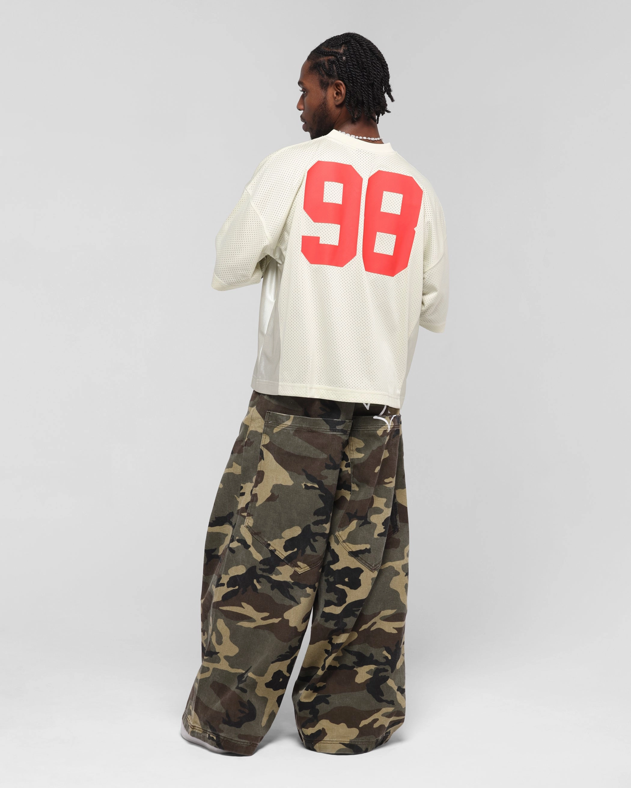Moisture Lock Reservoir Sweat Resistant Finish Loiter Cherry Jersey Off White/Red