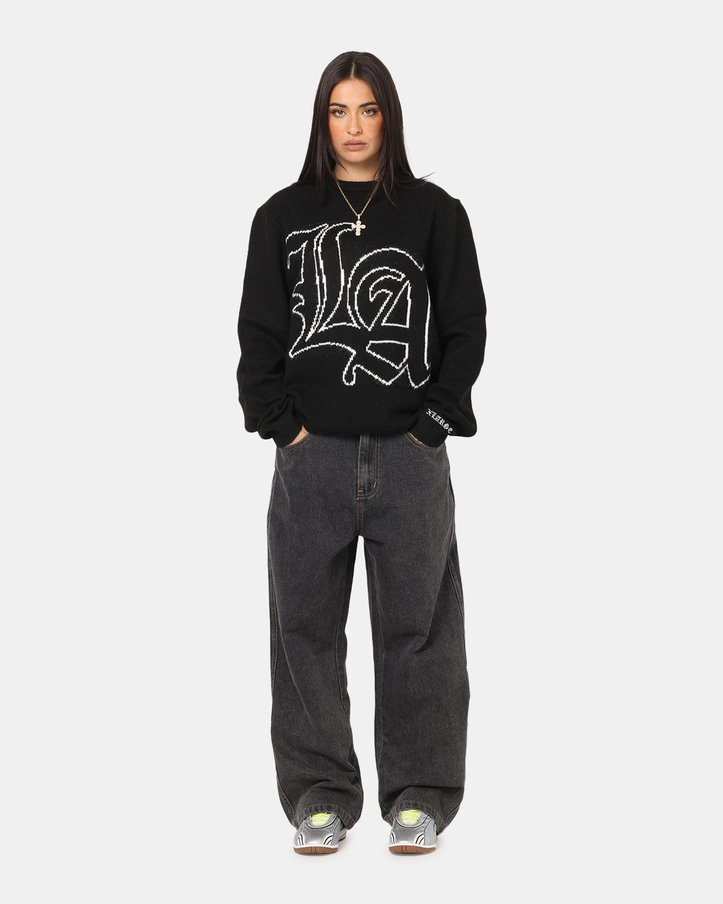 Clean Fit X-LARGE LA Knit Sweater Black