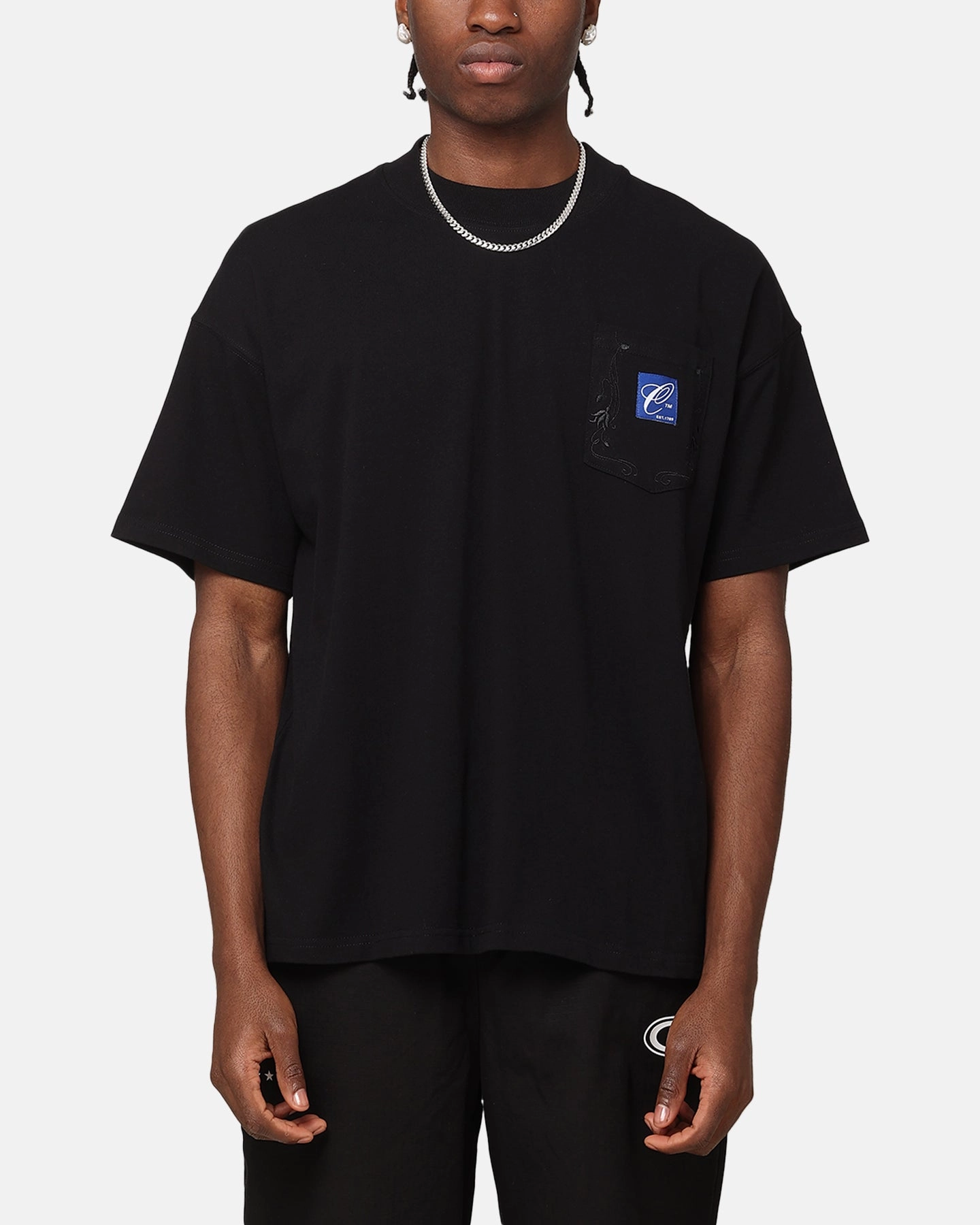 Carre Floral Pocket Oversized T-Shirt Black Fashion Must-Have Smooth Finish